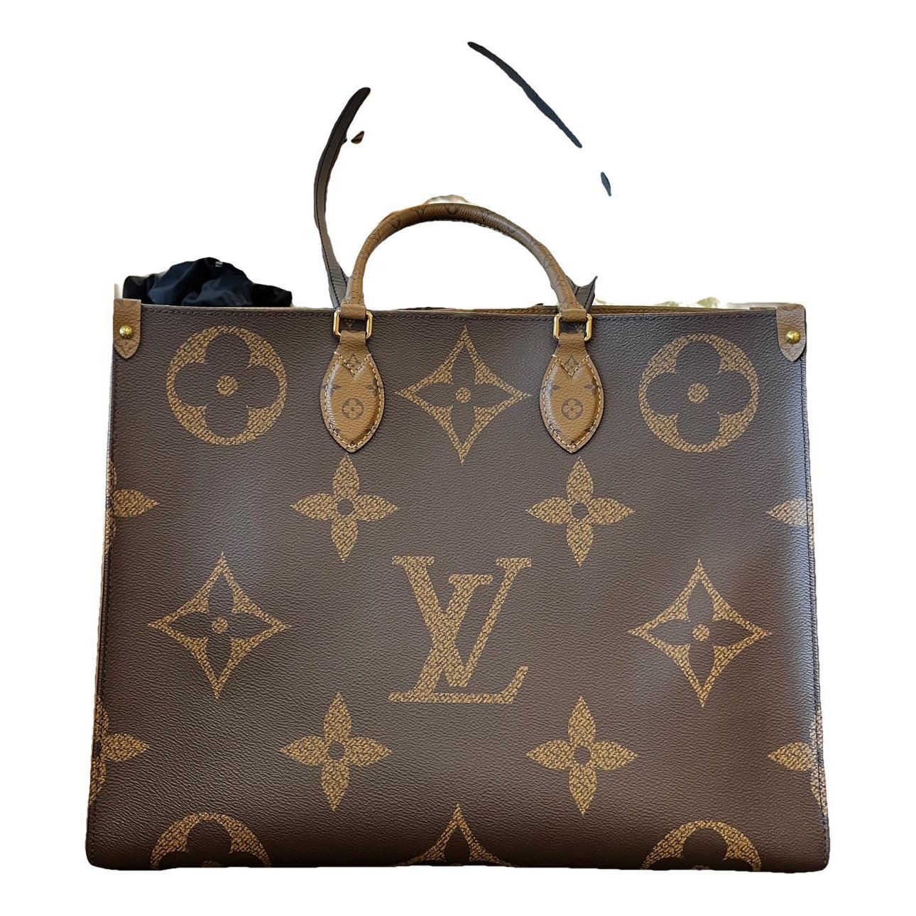 Onthego leather tote