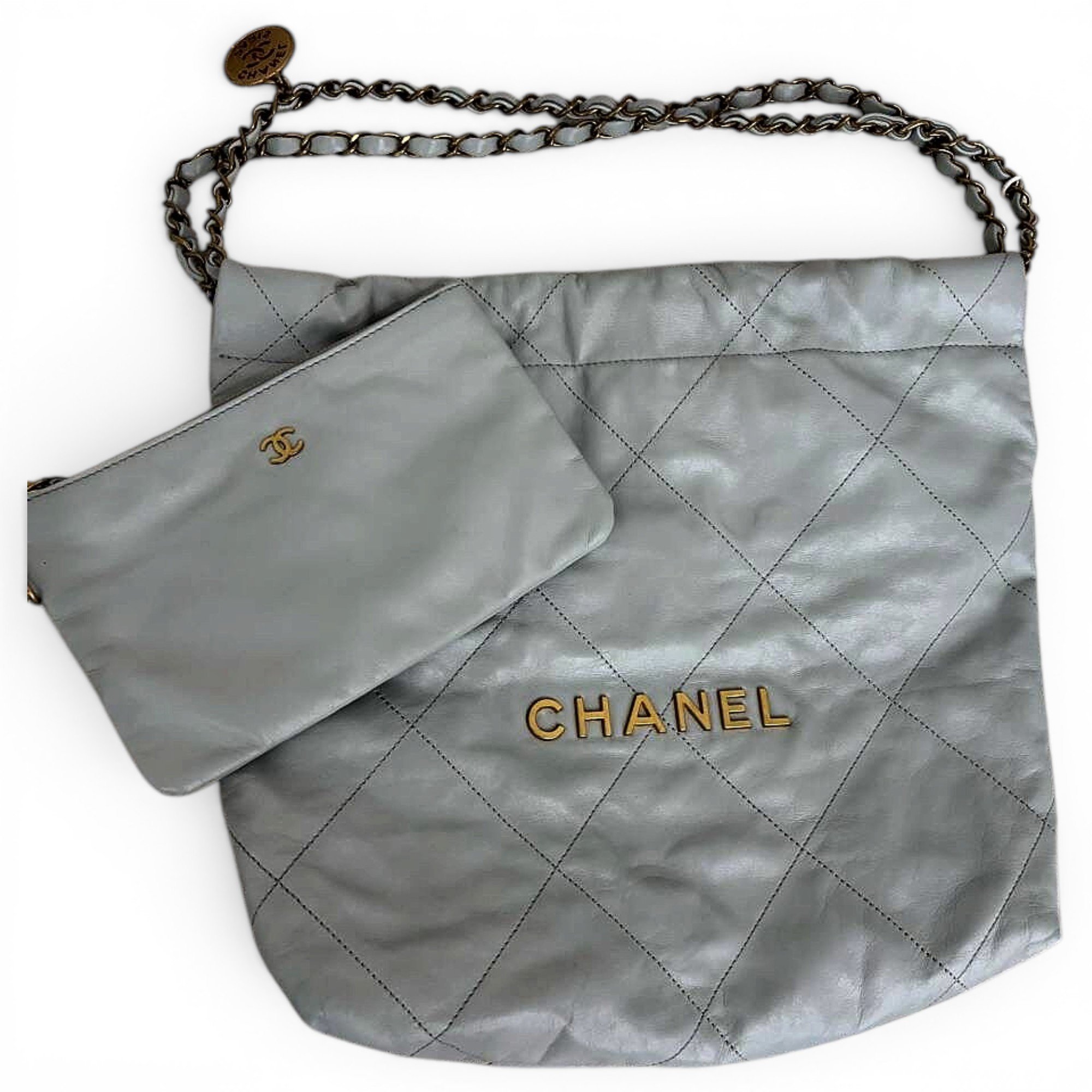 Chanel 22 leather handbag