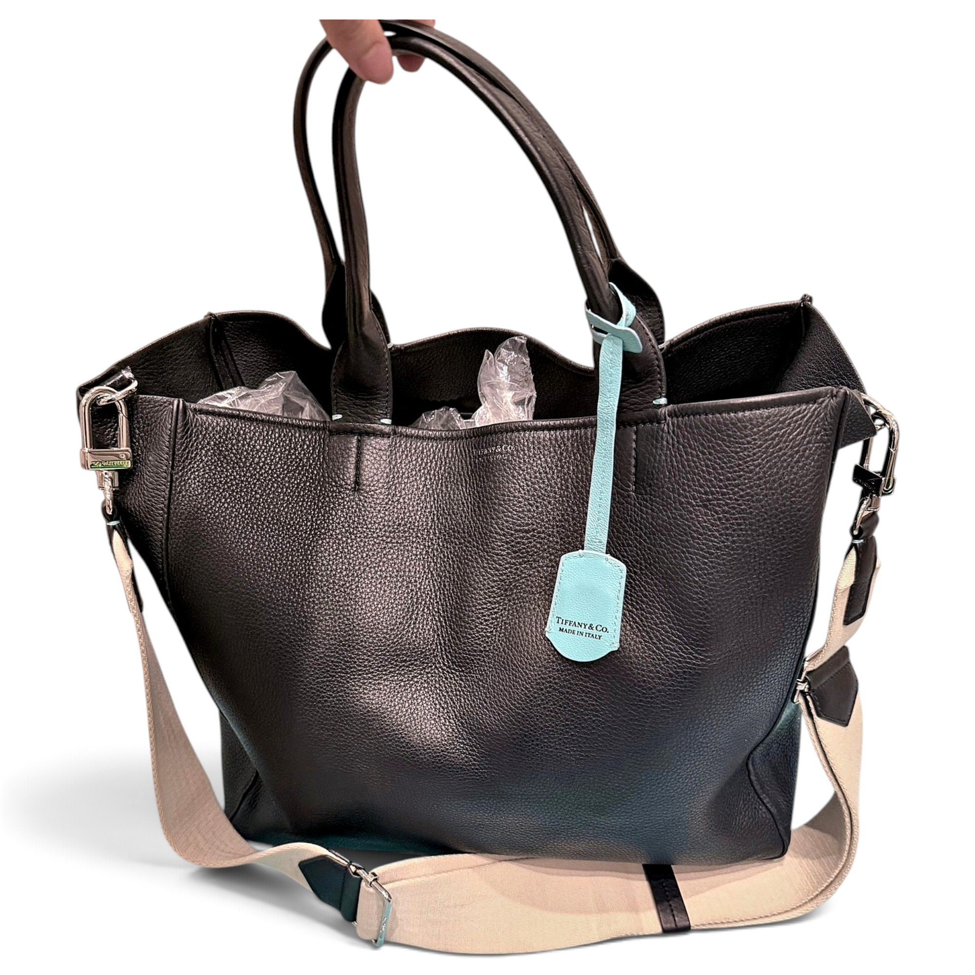 Leather tote