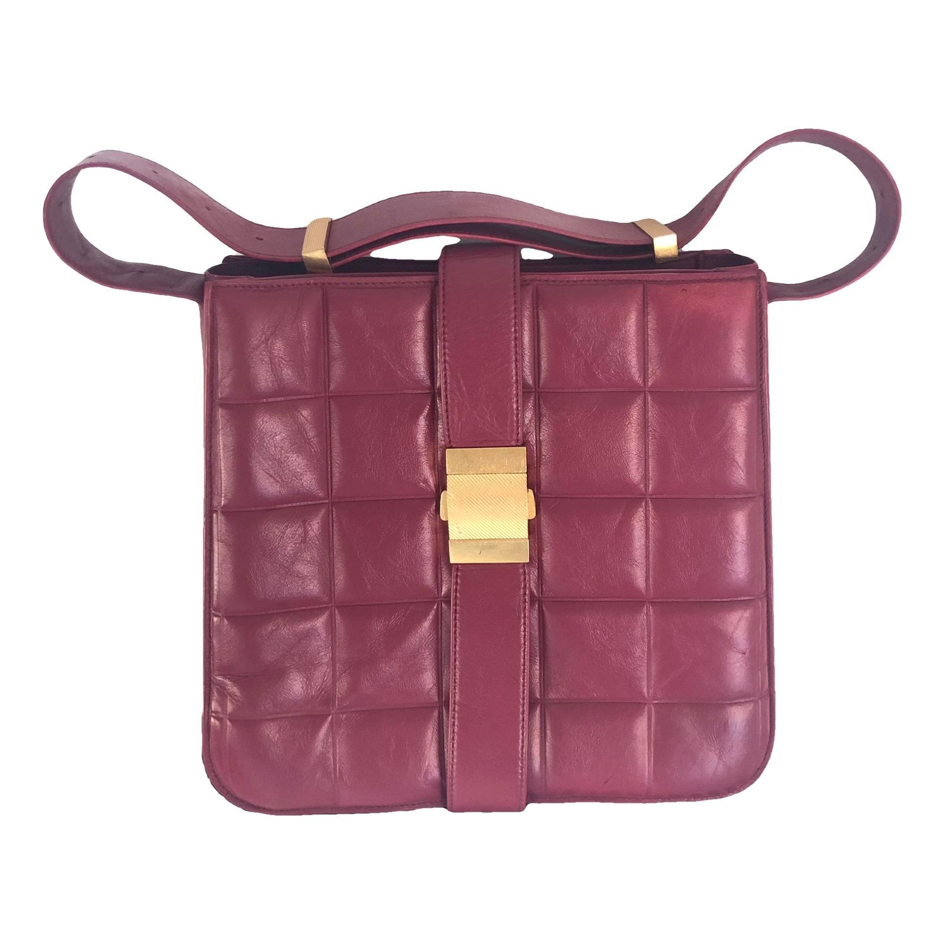 Marie Padded leather handbag