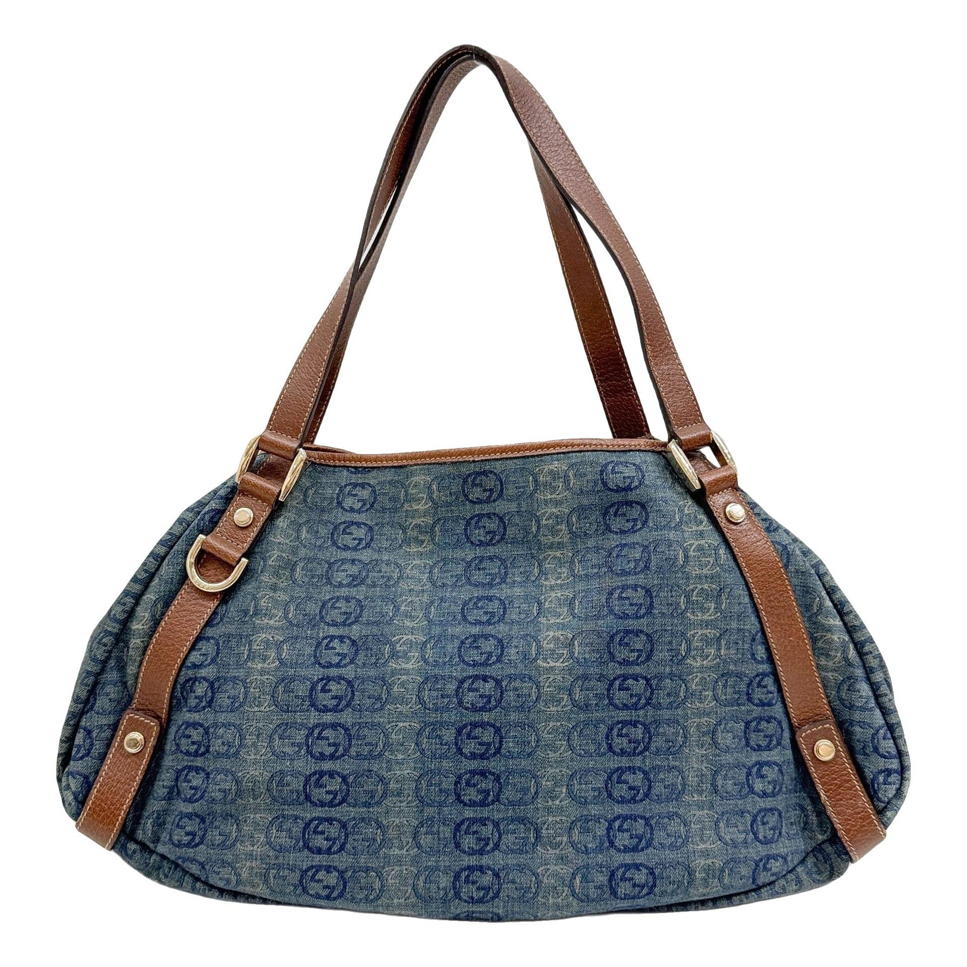 Abbey handbag