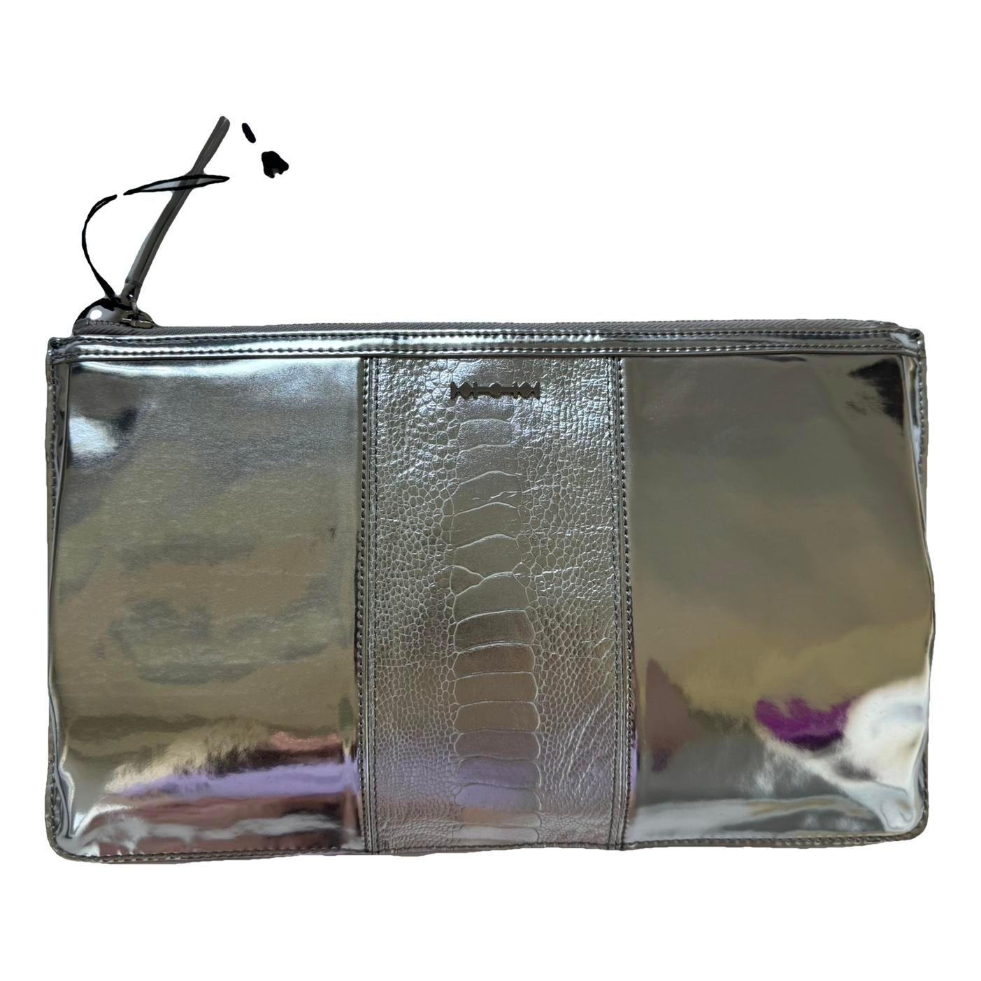 Clutch bag