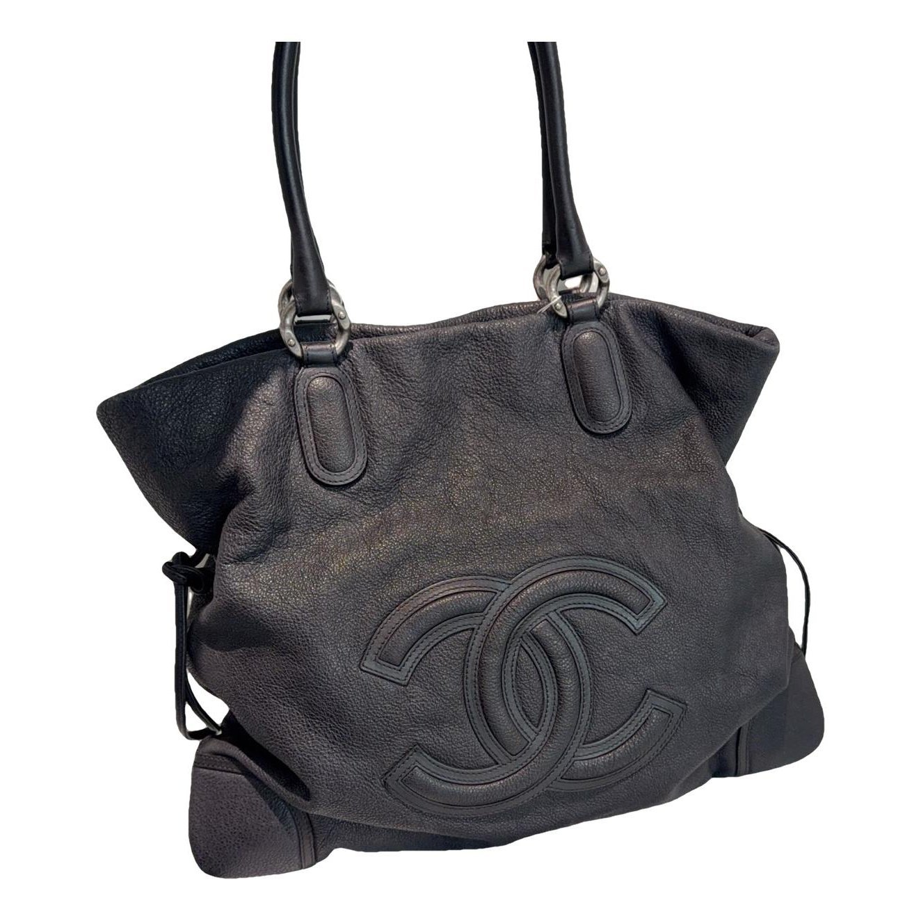 Leather tote