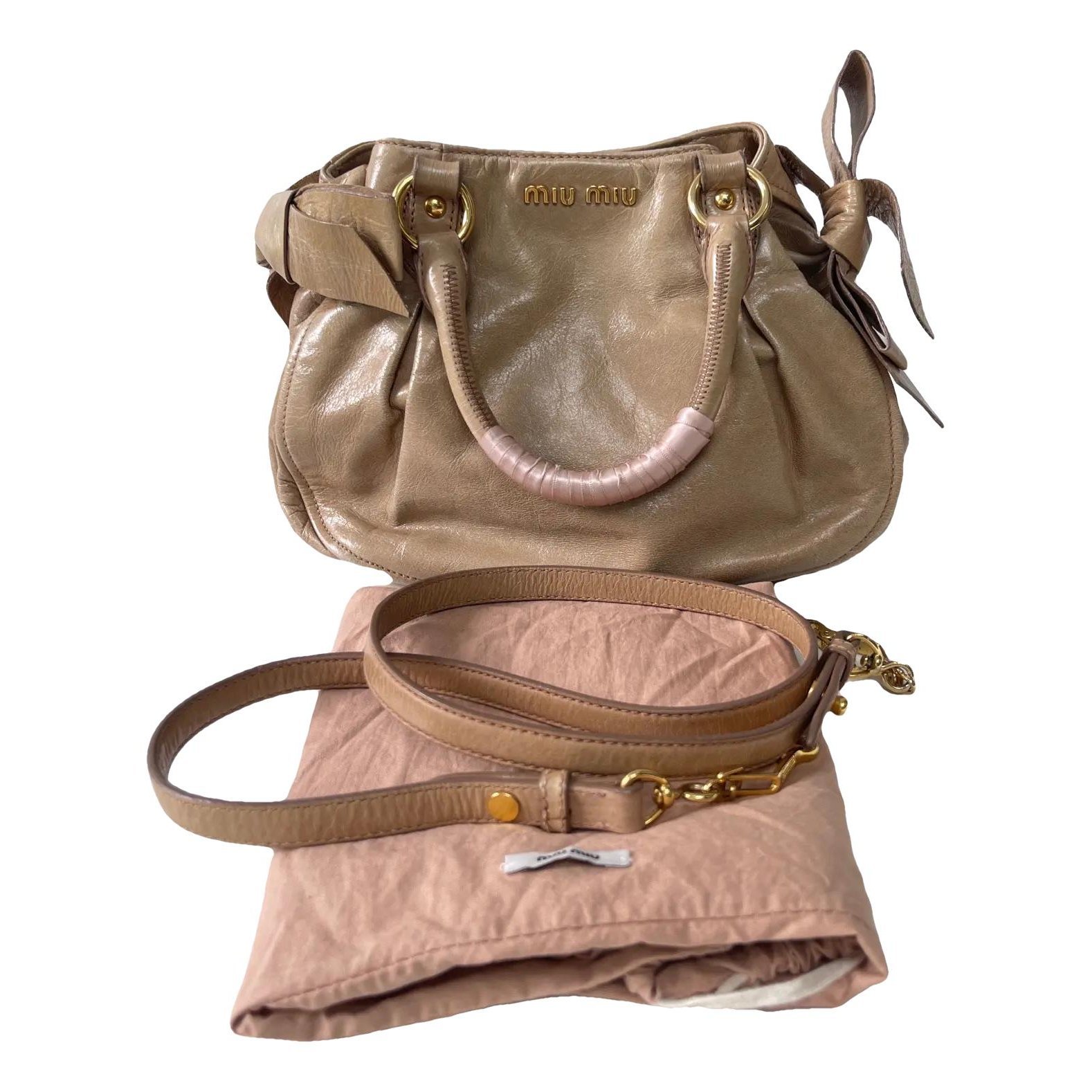 Coffer leather handbag