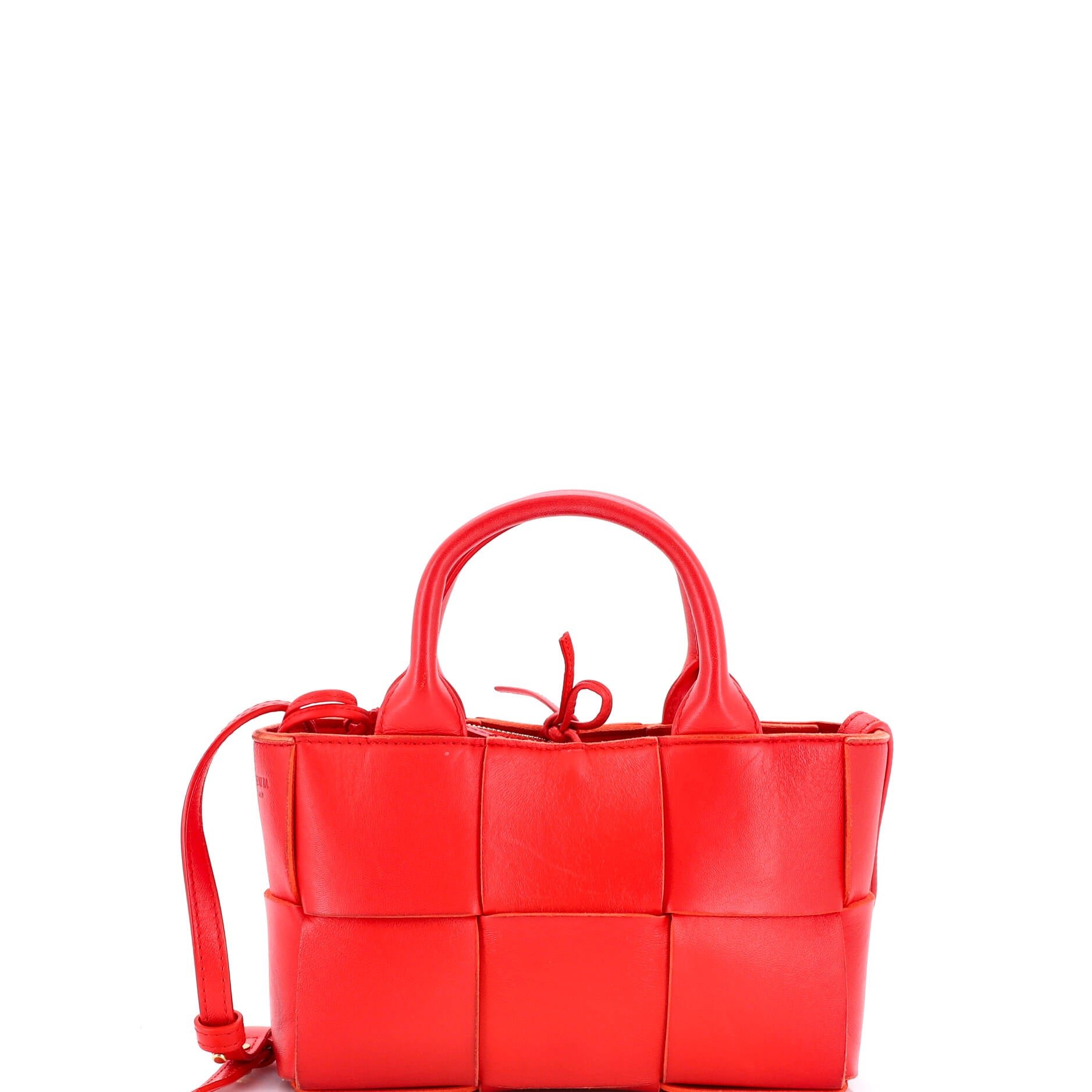 Bottega Veneta Arco Tote Maxi Intrecciato Leather Candy
