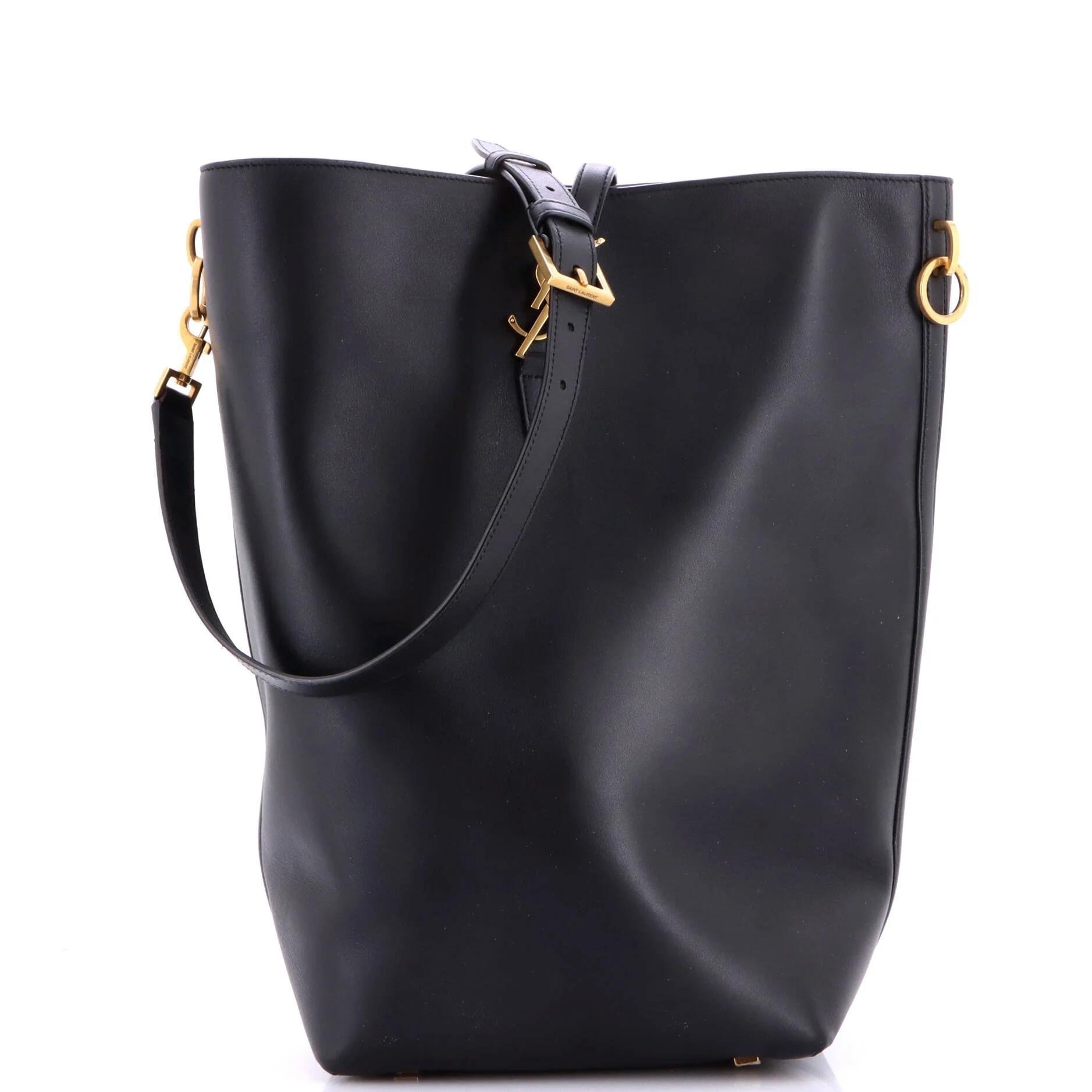 Le 37 leather handbag