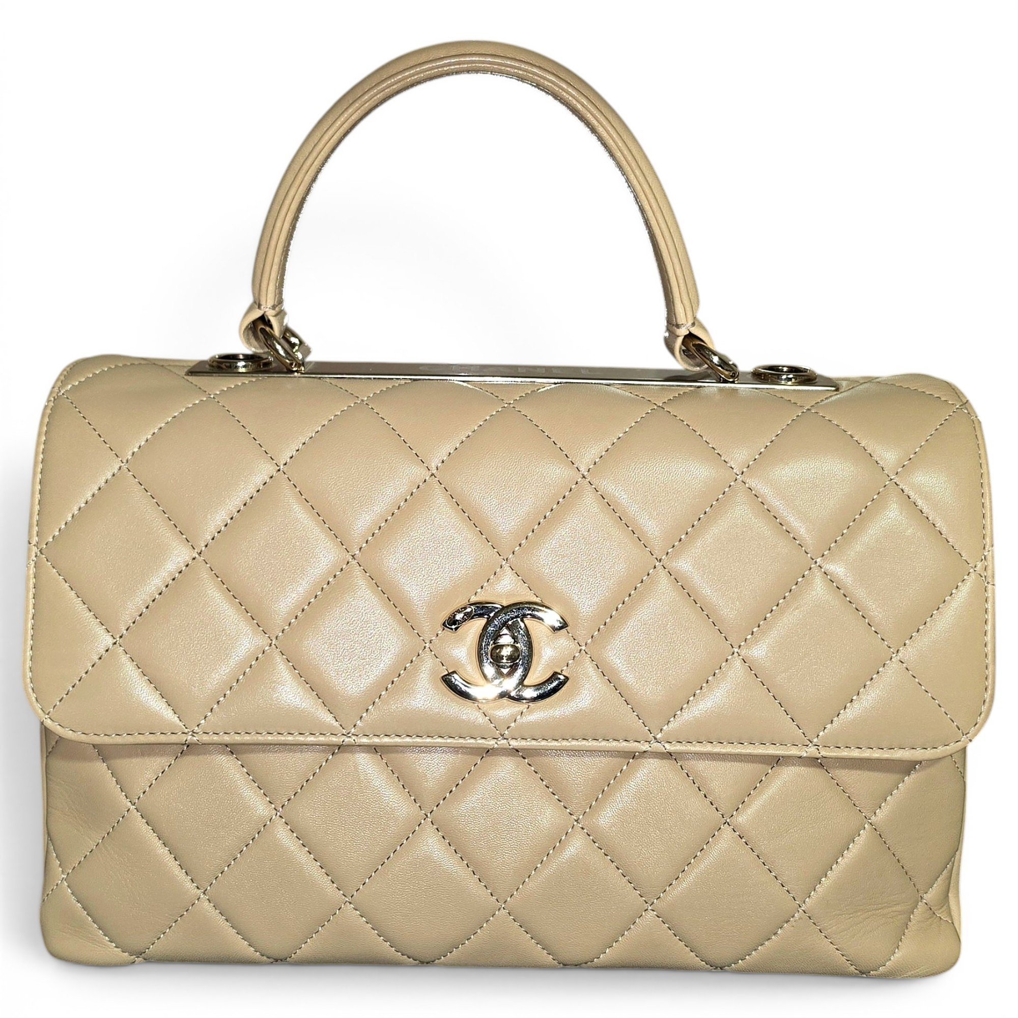 Trendy CC Top Handle leather handbag