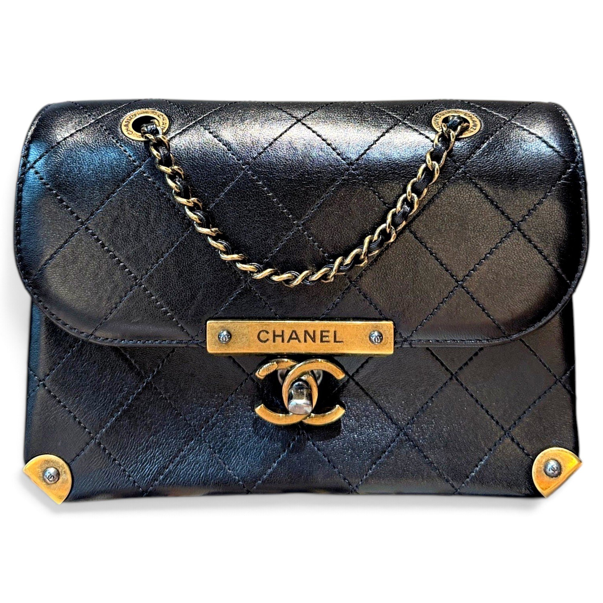 Wallet On Chain Timeless/Classique leather crossbody bag