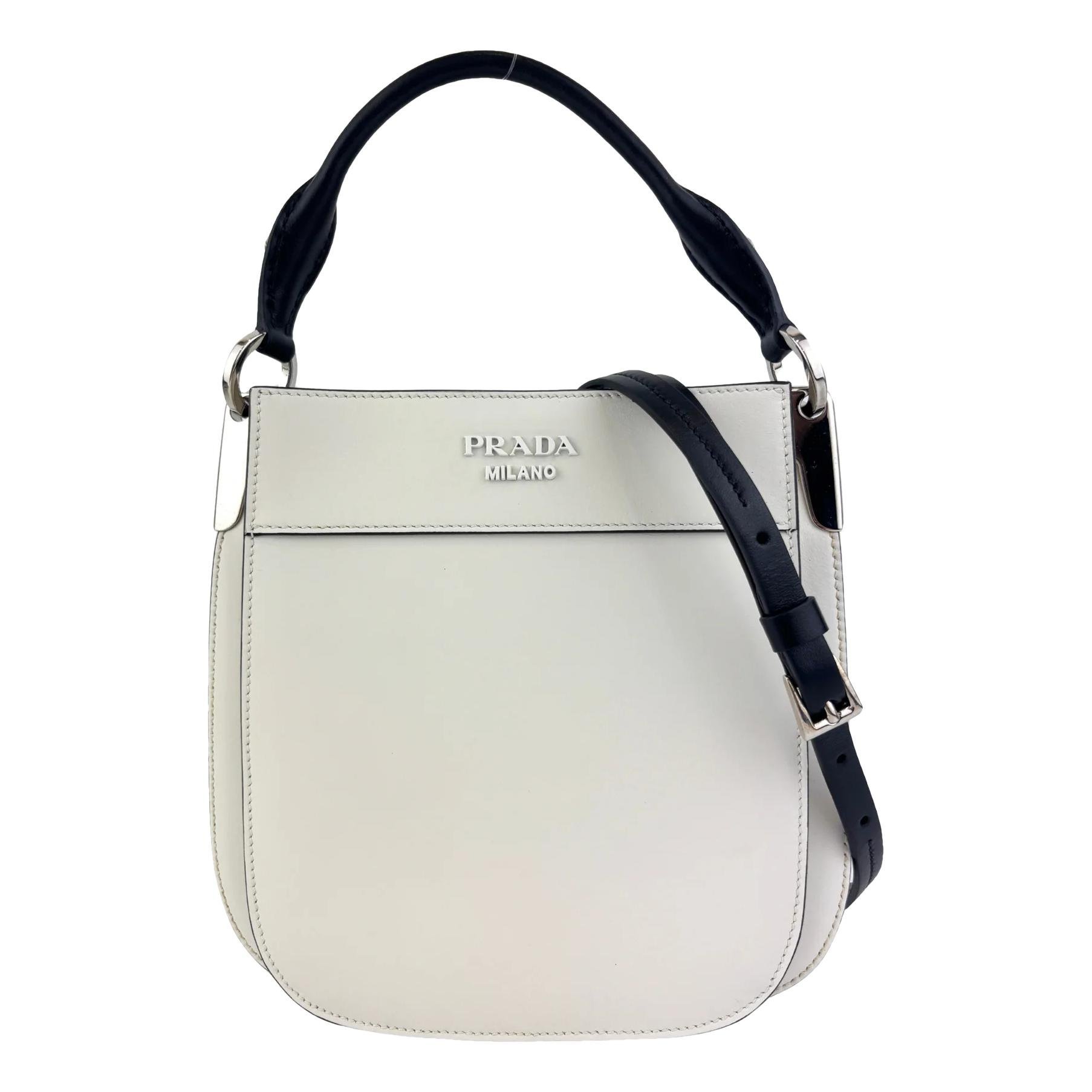 Margit leather crossbody bag
