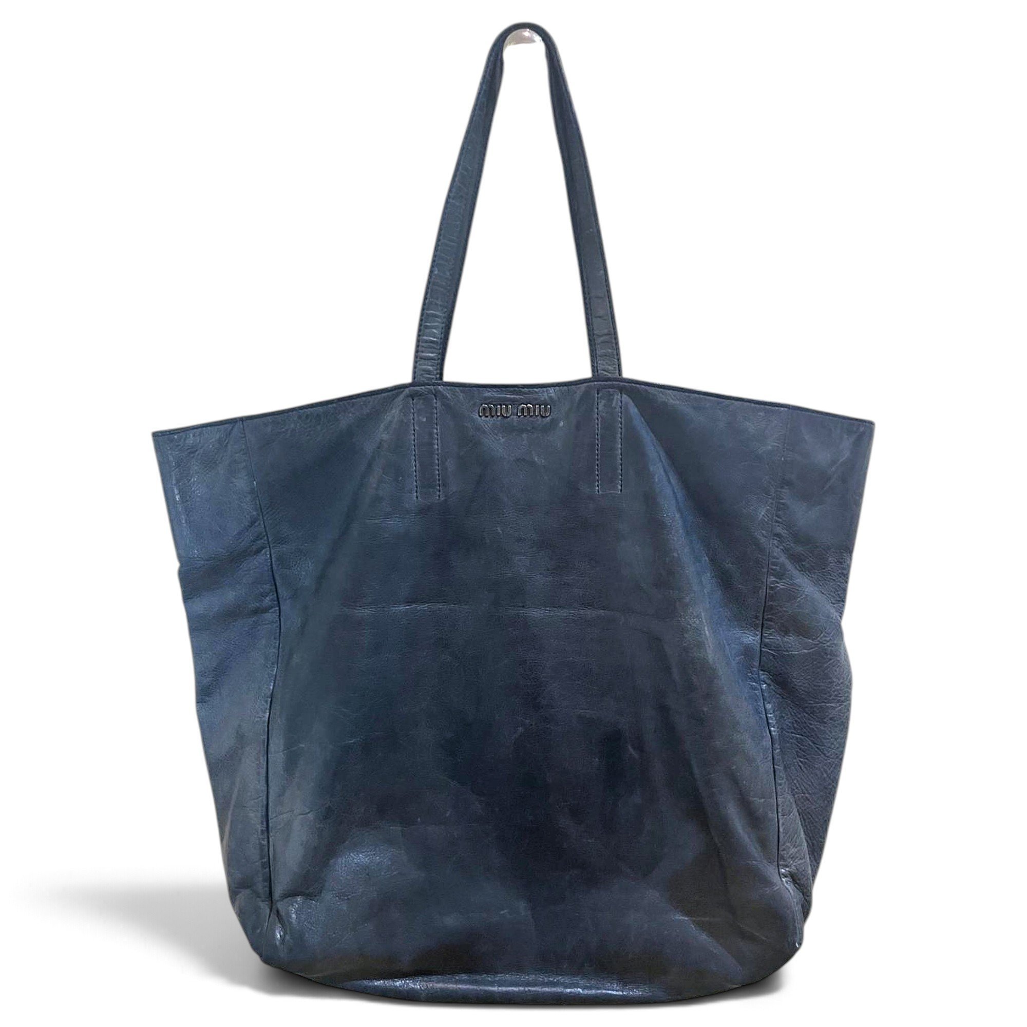 Leather tote