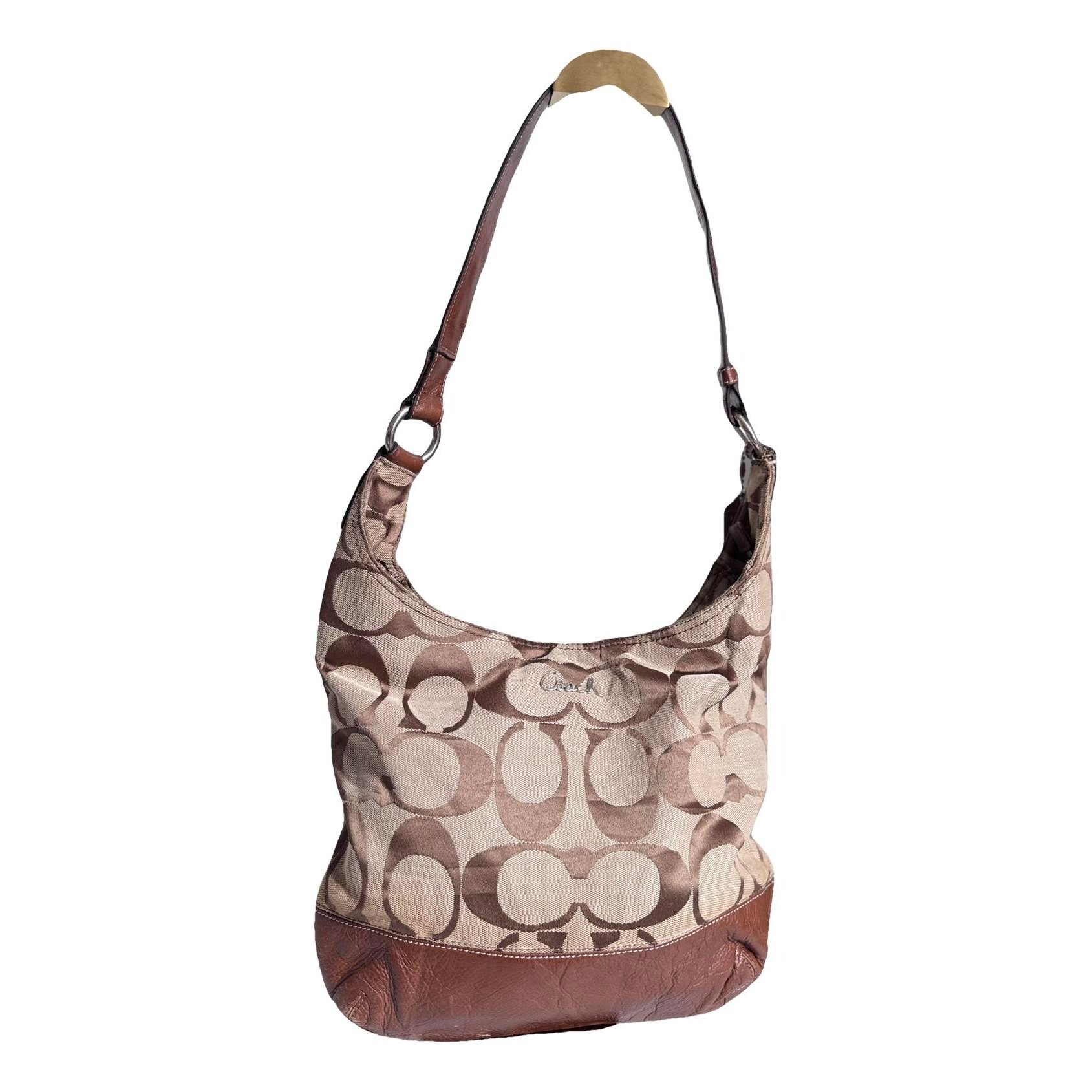Signature Sufflette cloth handbag