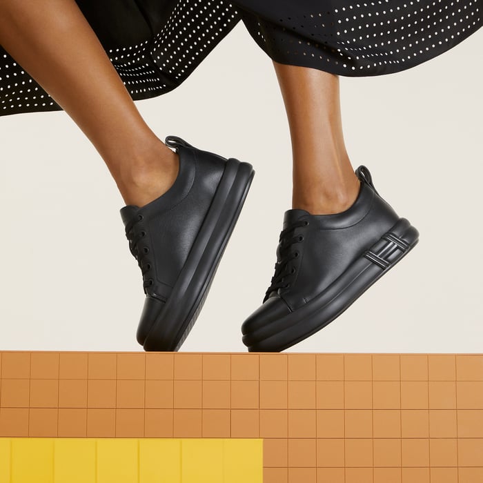 Noir Happy Sneaker