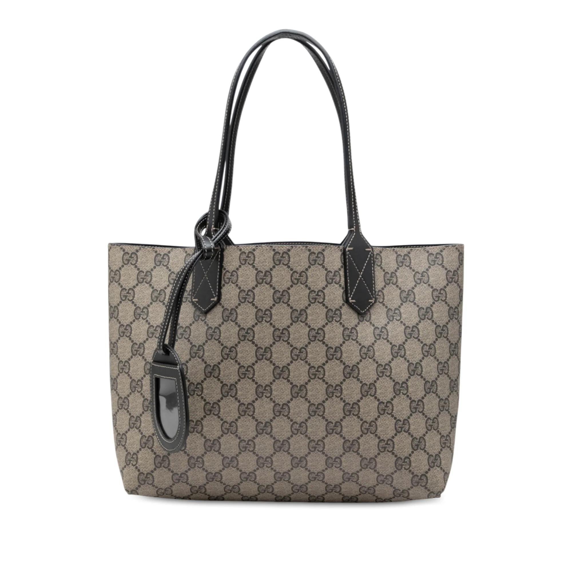 Gucci B leather tote