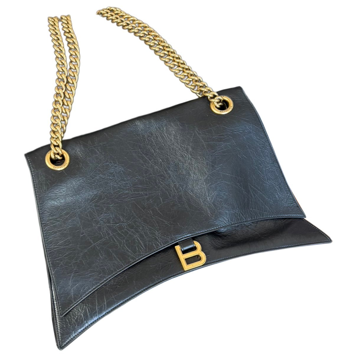 Crush leather handbag