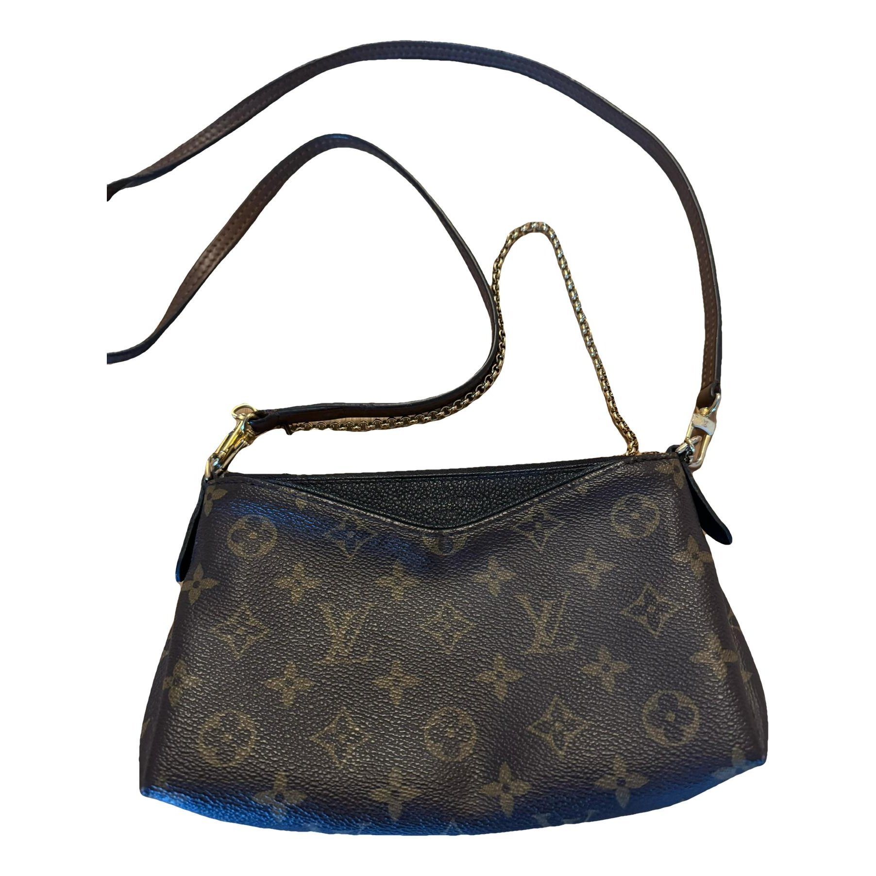 Leather clutch bag