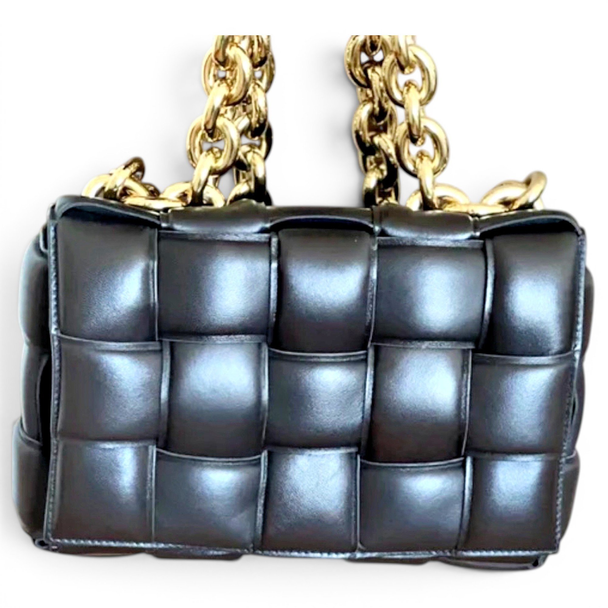 Chain Cassette leather handbag