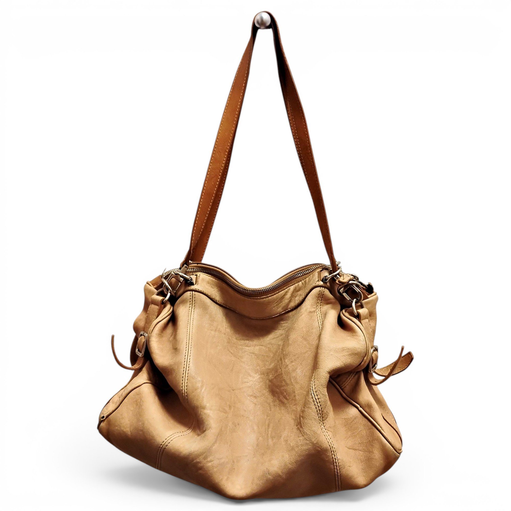 Leather handbag