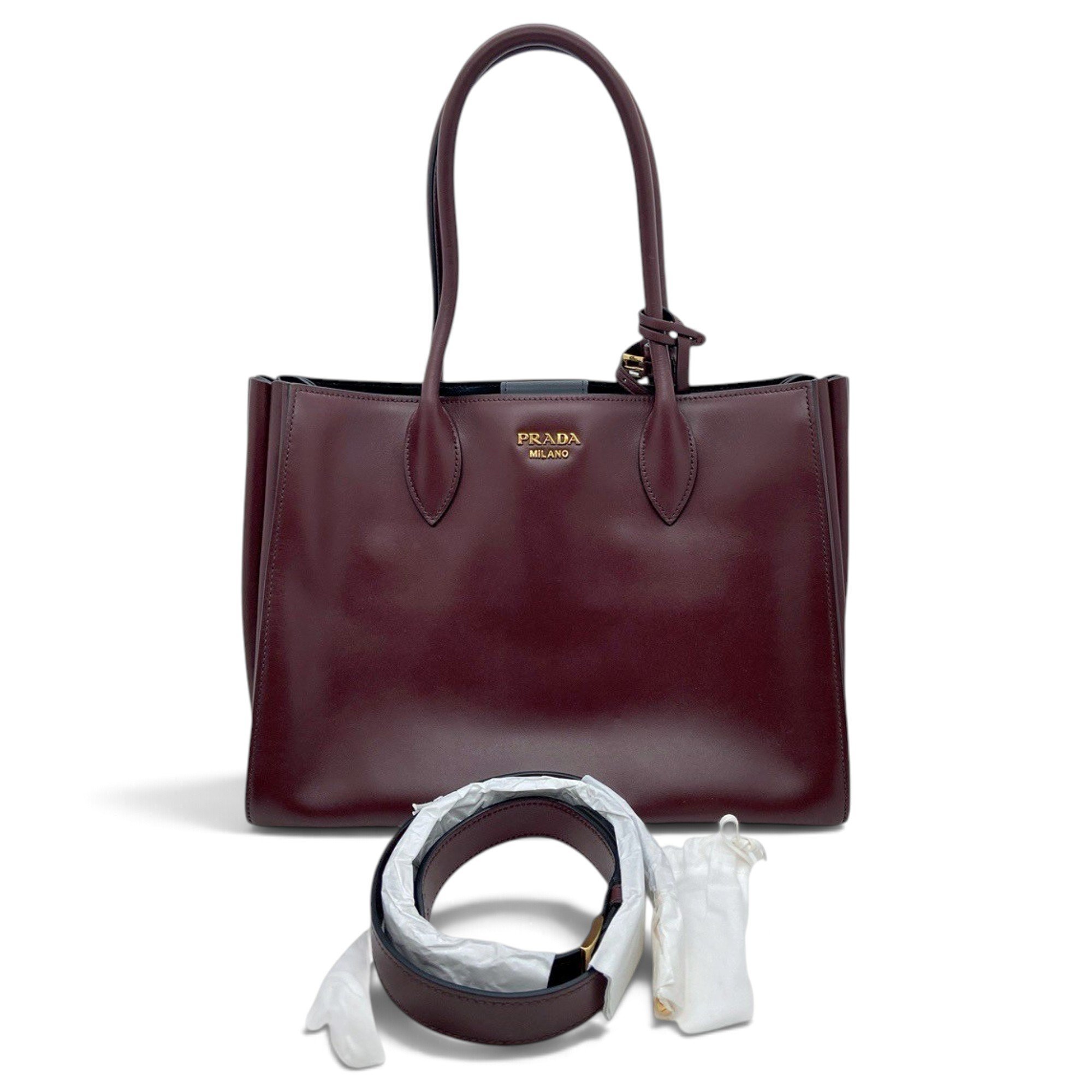 Leather handbag
