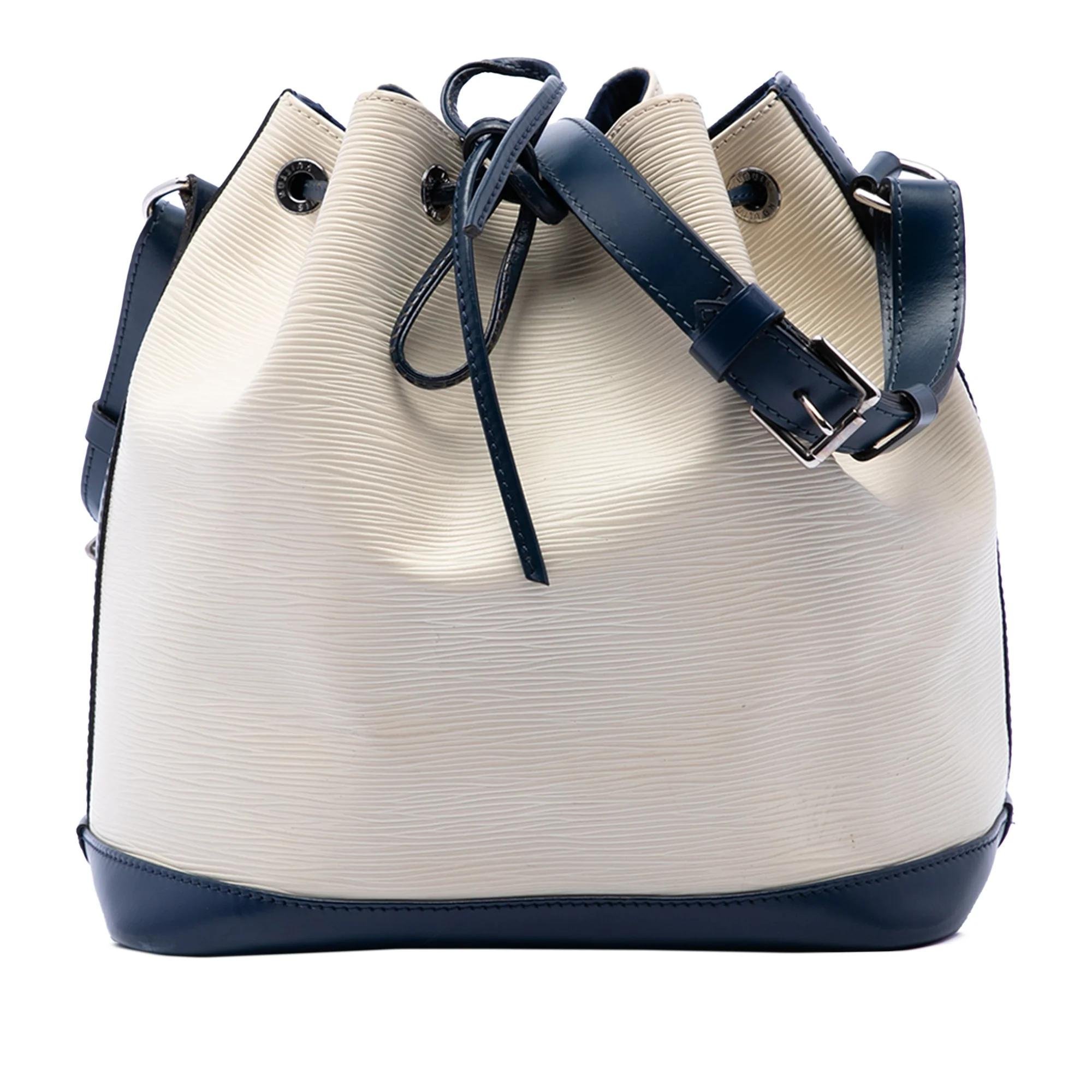 Bucket leather tote