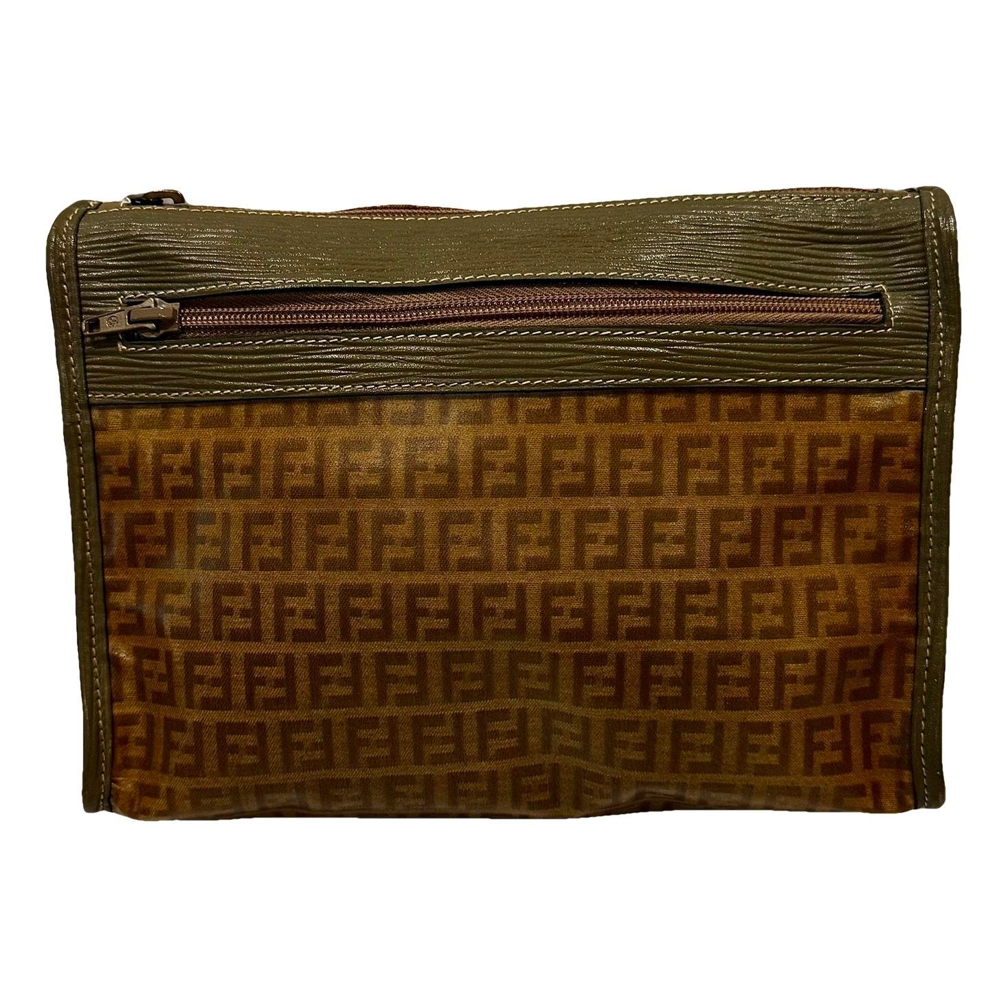 Vinyl clutch bag