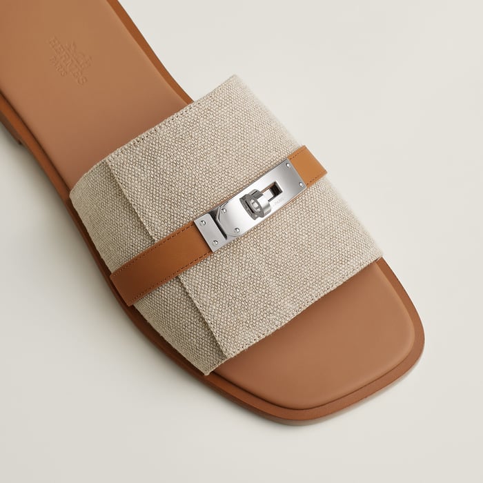 Gabriel Sandal