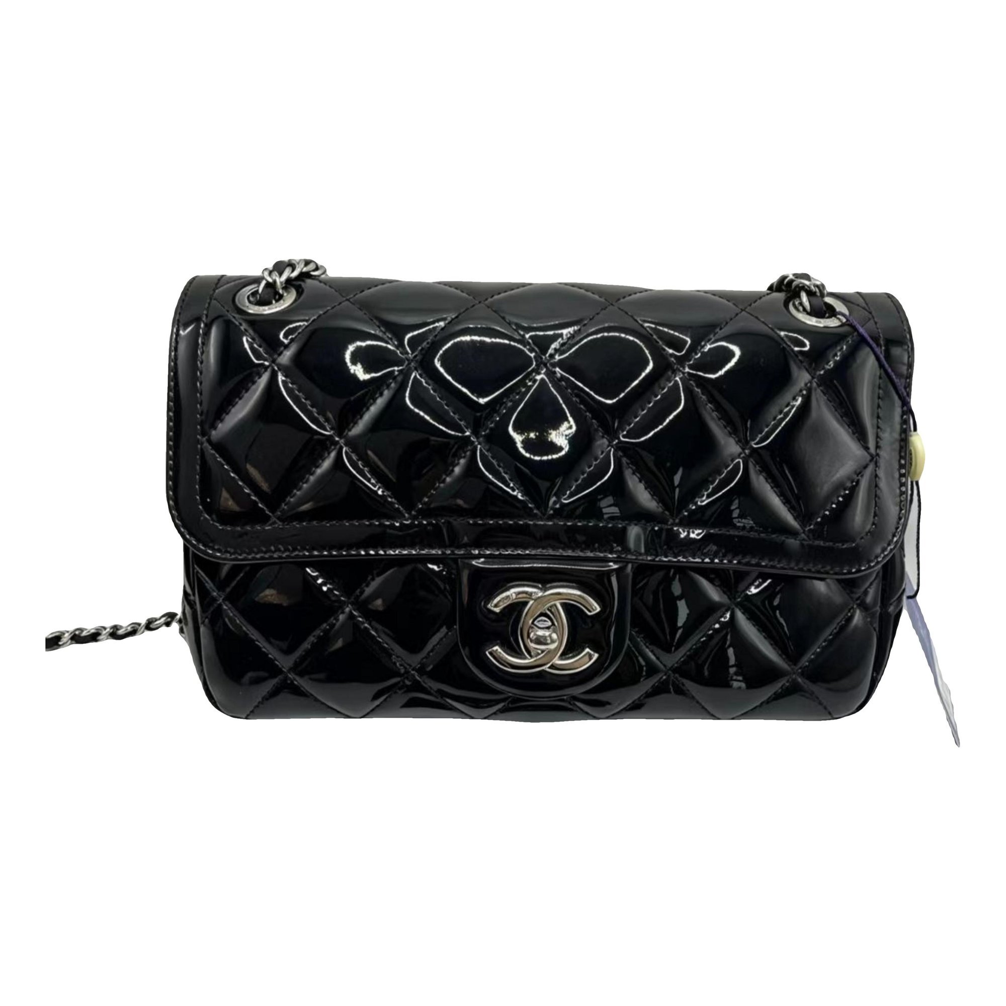 Timeless/Classique patent leather handbag