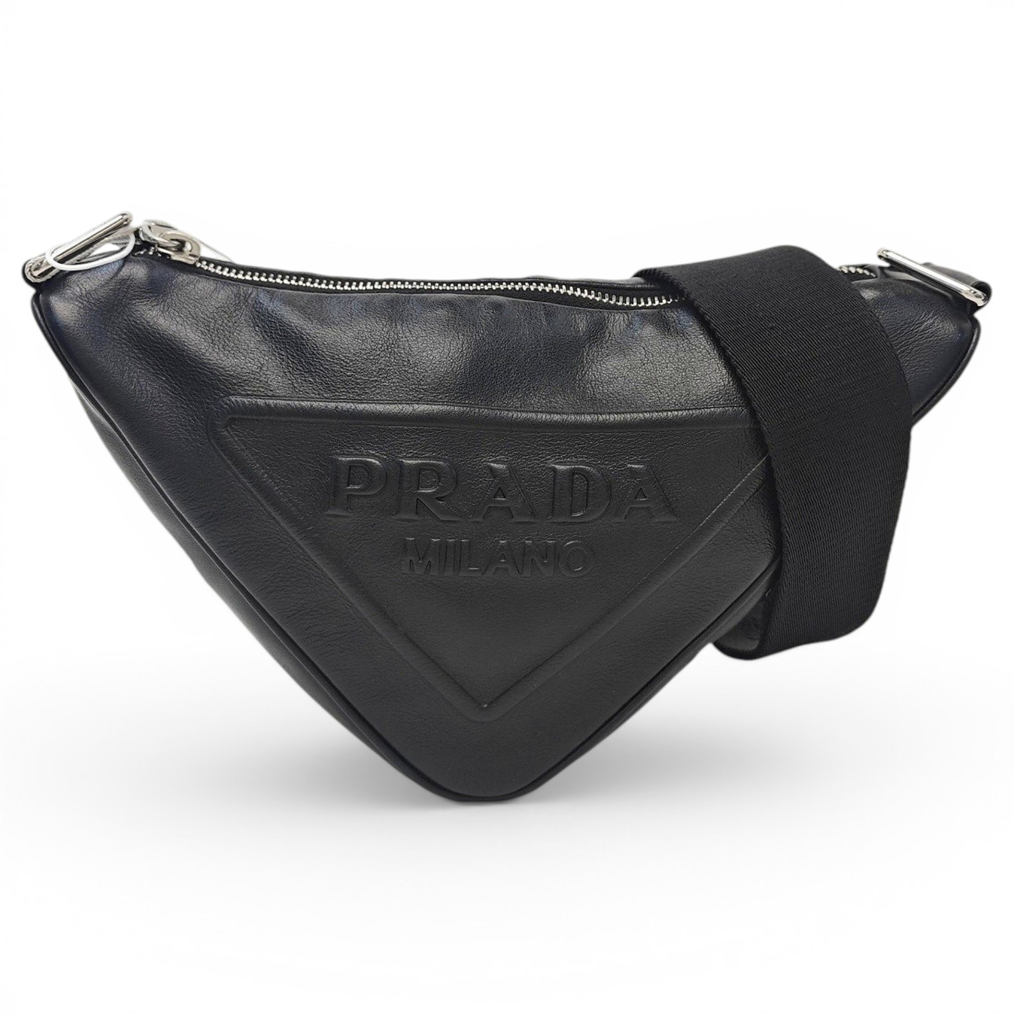 Triangle leather handbag