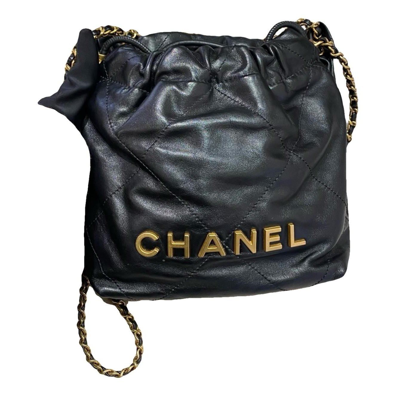 Chanel 22 leather crossbody bag
