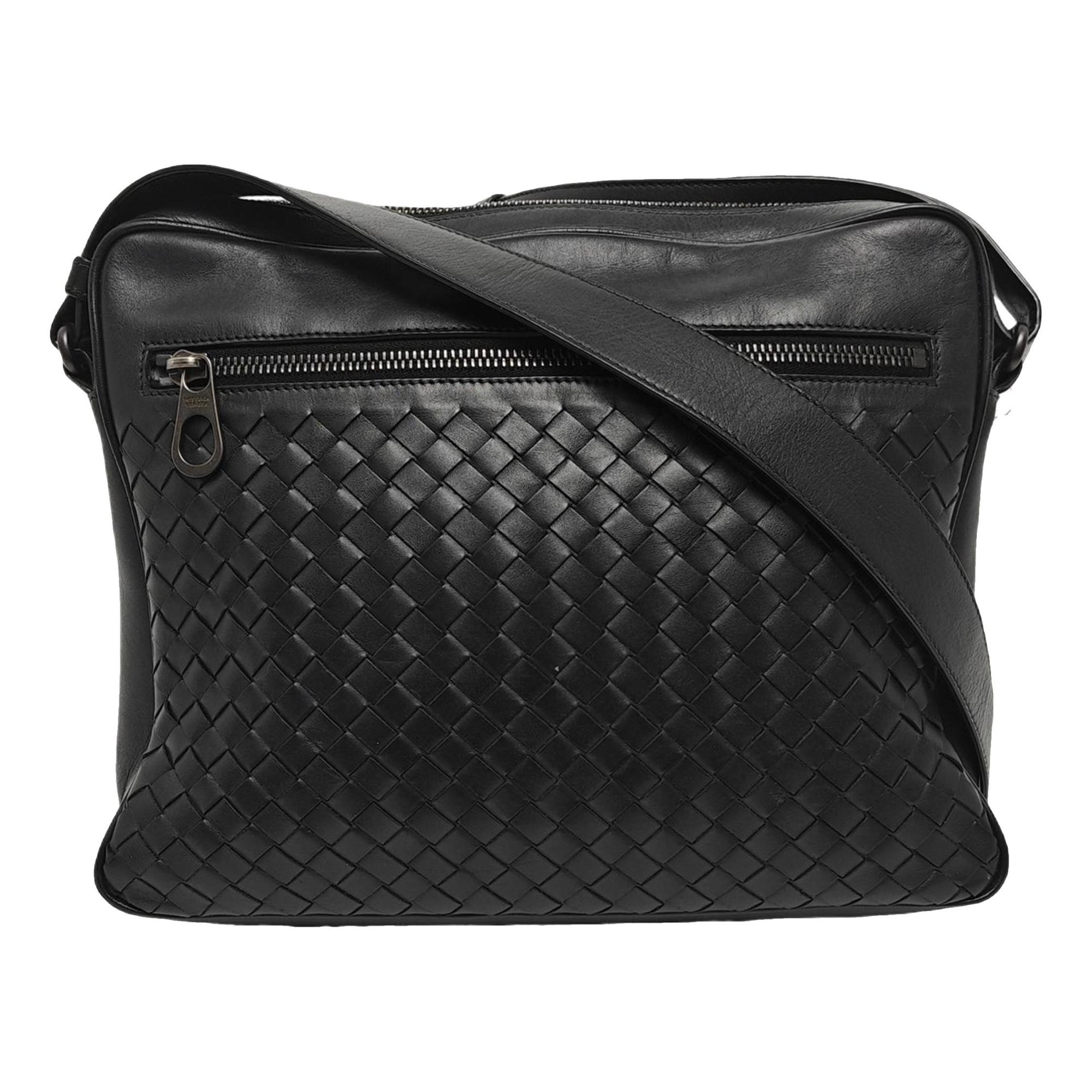 Leather crossbody bag