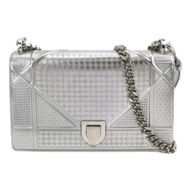 Dior Wallet On Chain Diorama leather handbag