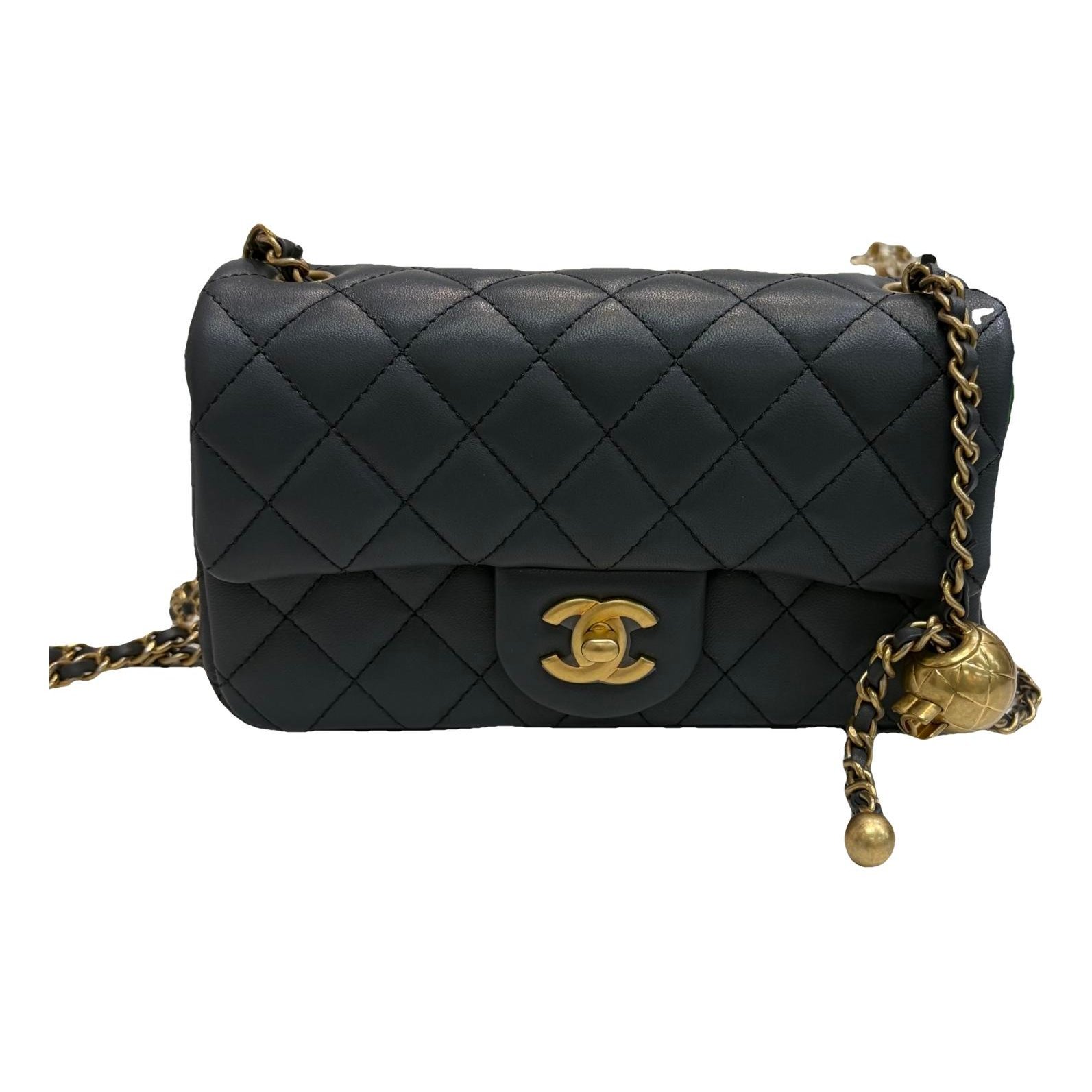 Timeless/Classique leather crossbody bag