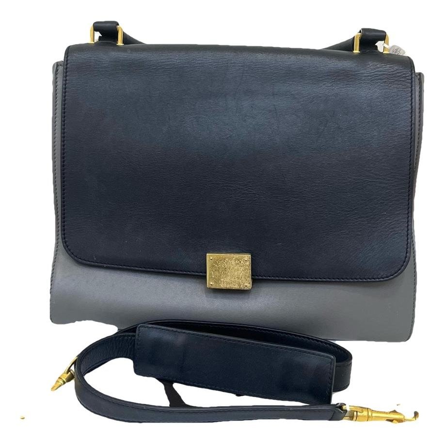 Trapèze leather handbag