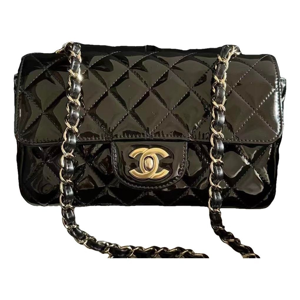 Timeless/Classique leather crossbody bag