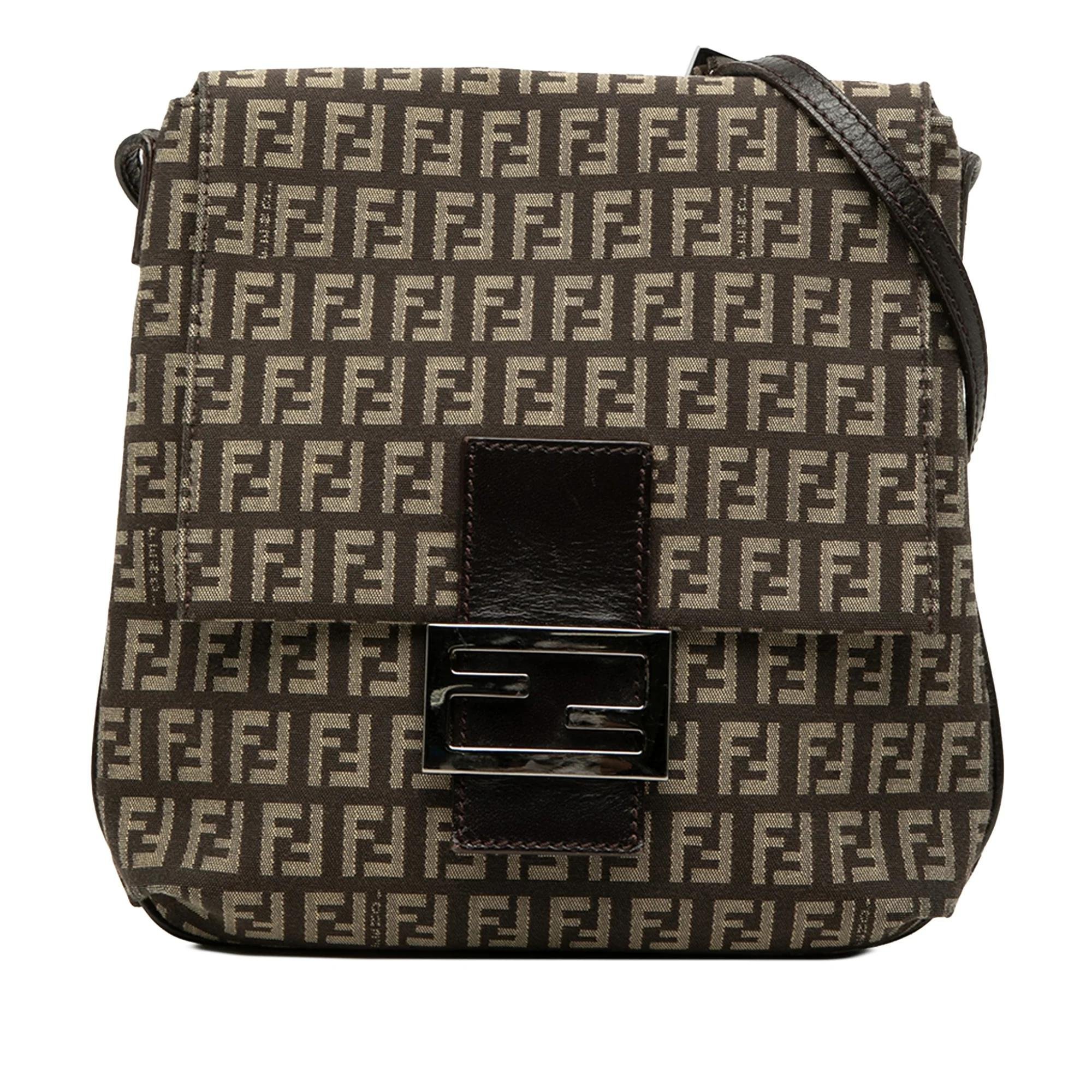 Pocket leather handbag