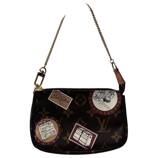 Pochette Accessoire leather handbag