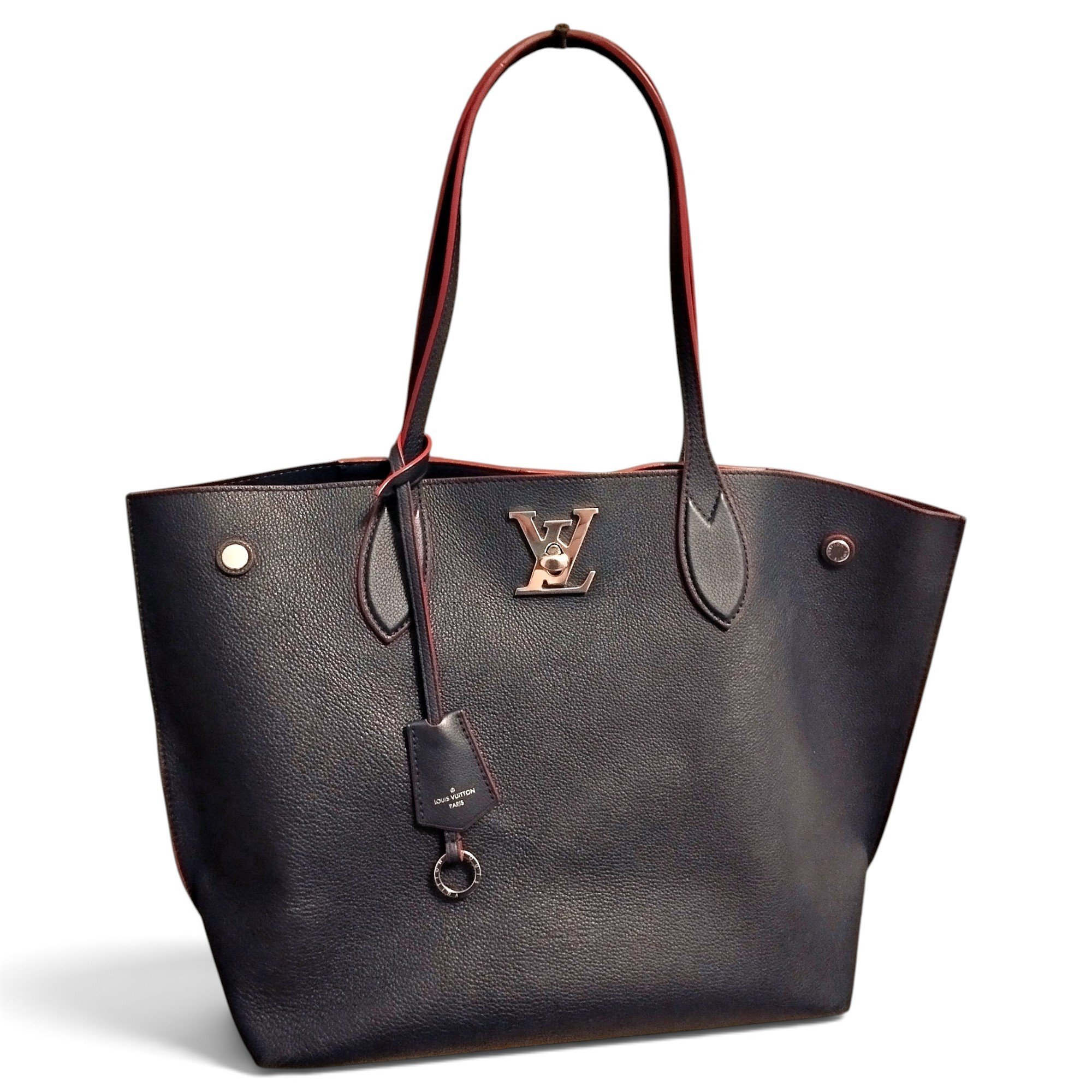 Lockmeto leather handbag