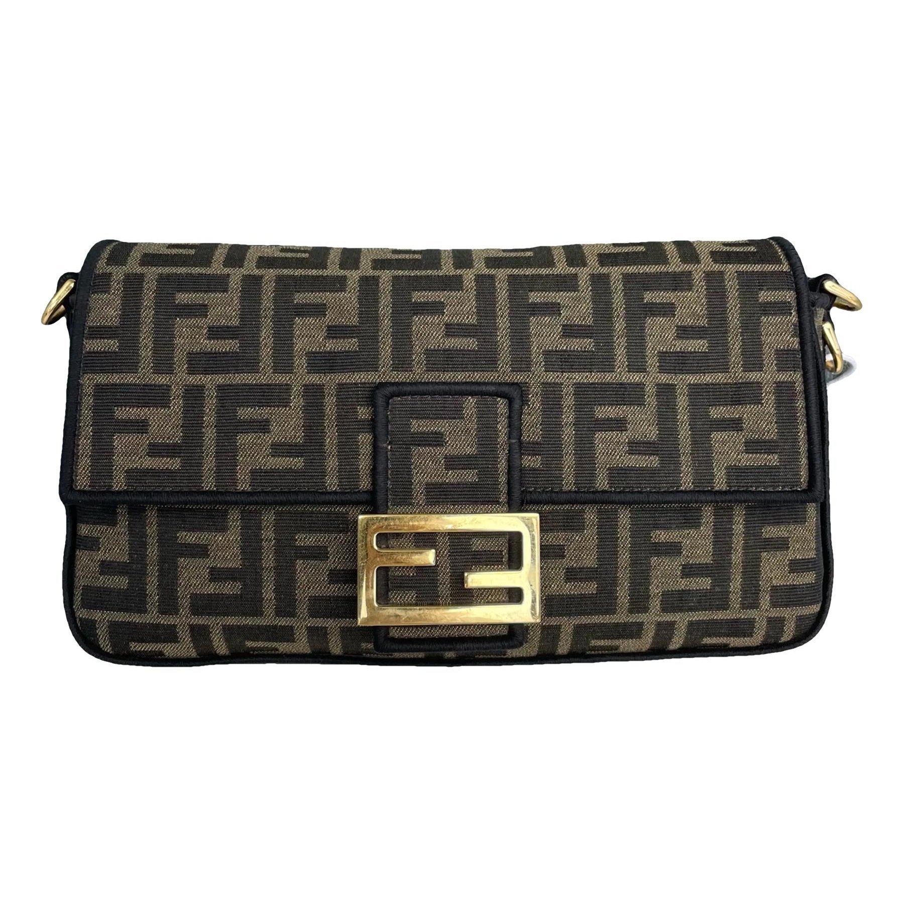 Baguette cloth handbag