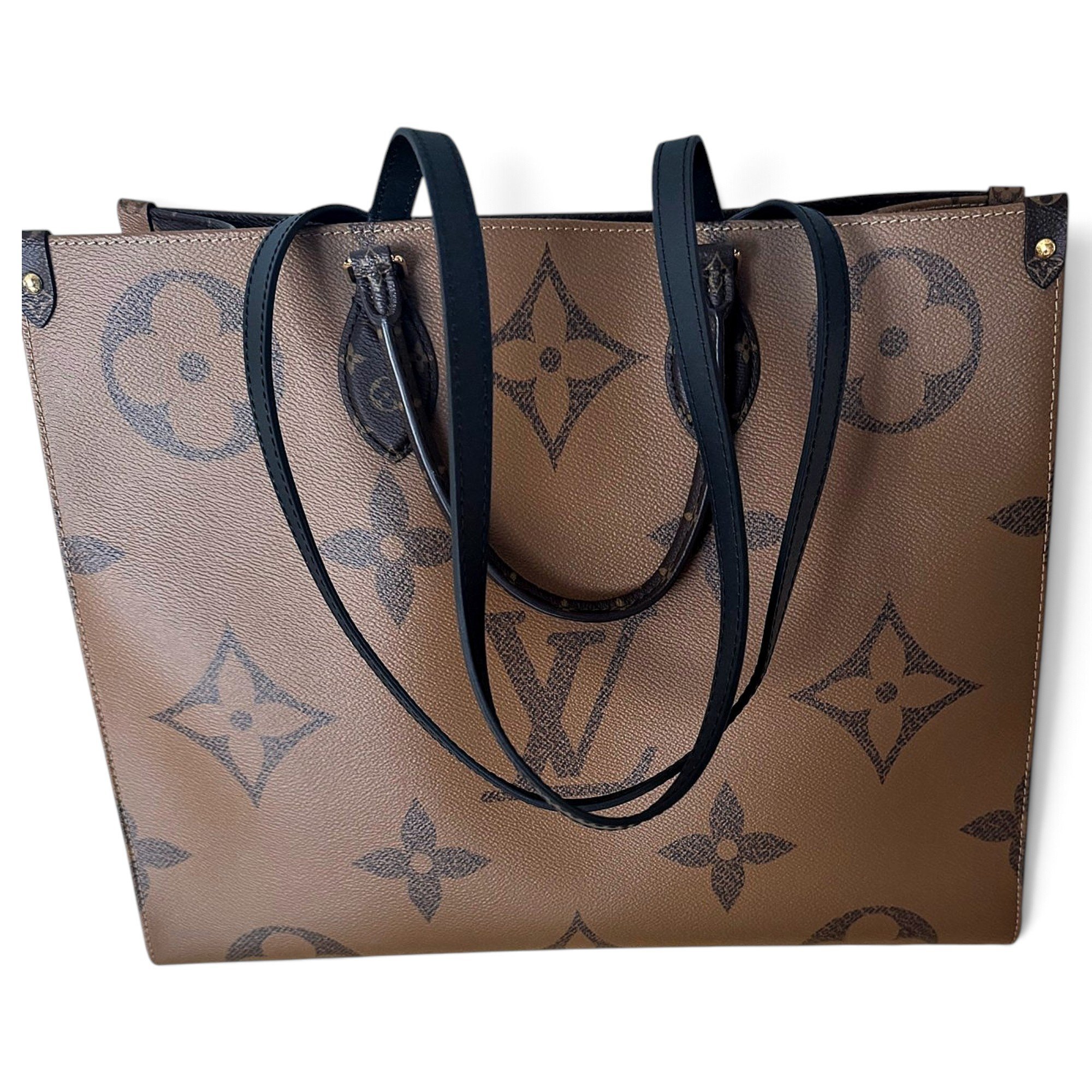 Onthego leather tote