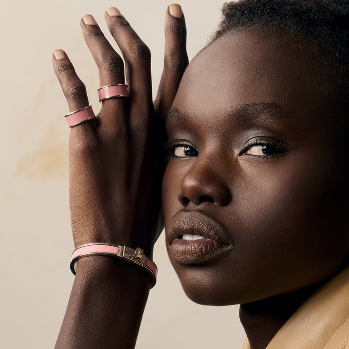 Rose Beauté Uni Ring, Medium Model