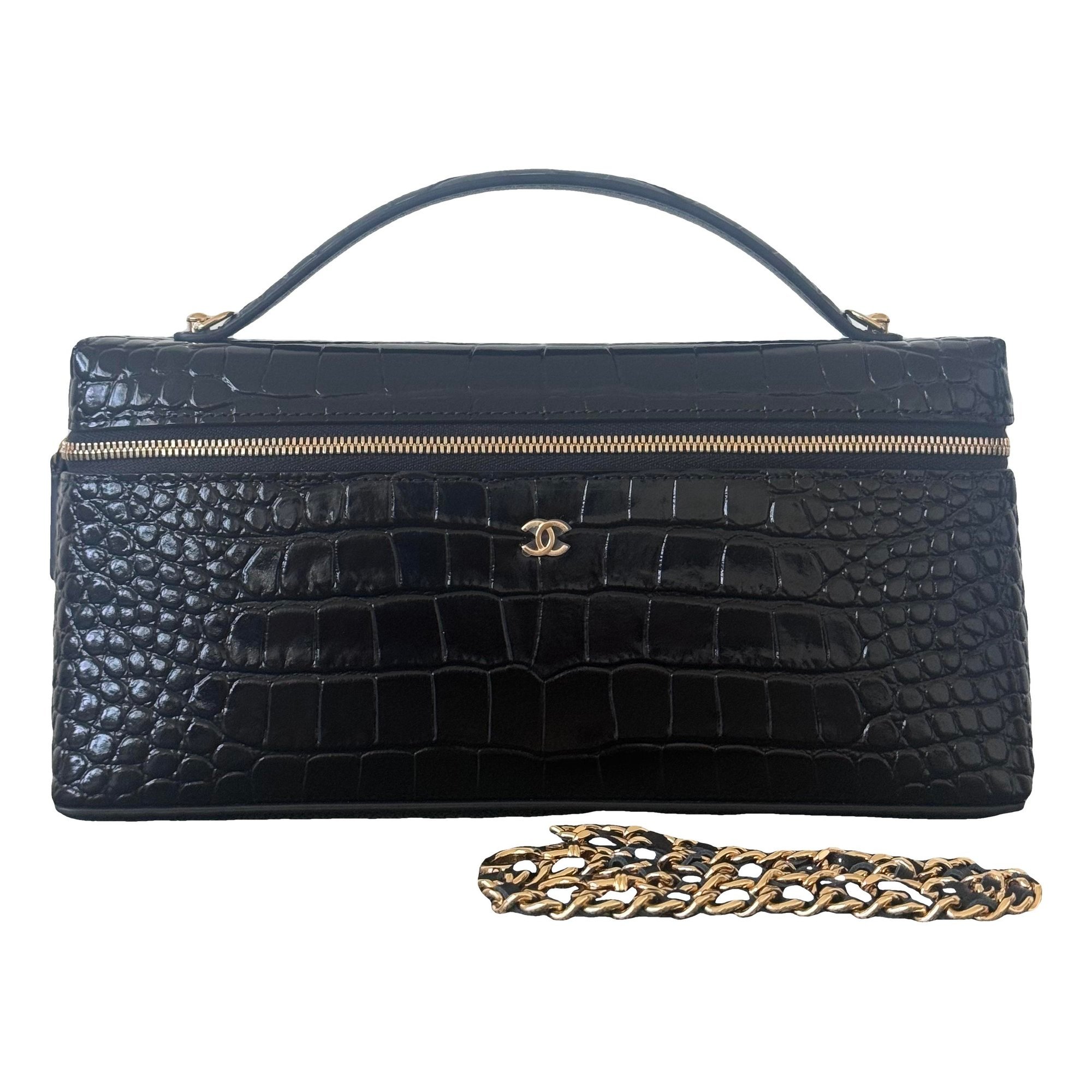 Leather clutch bag