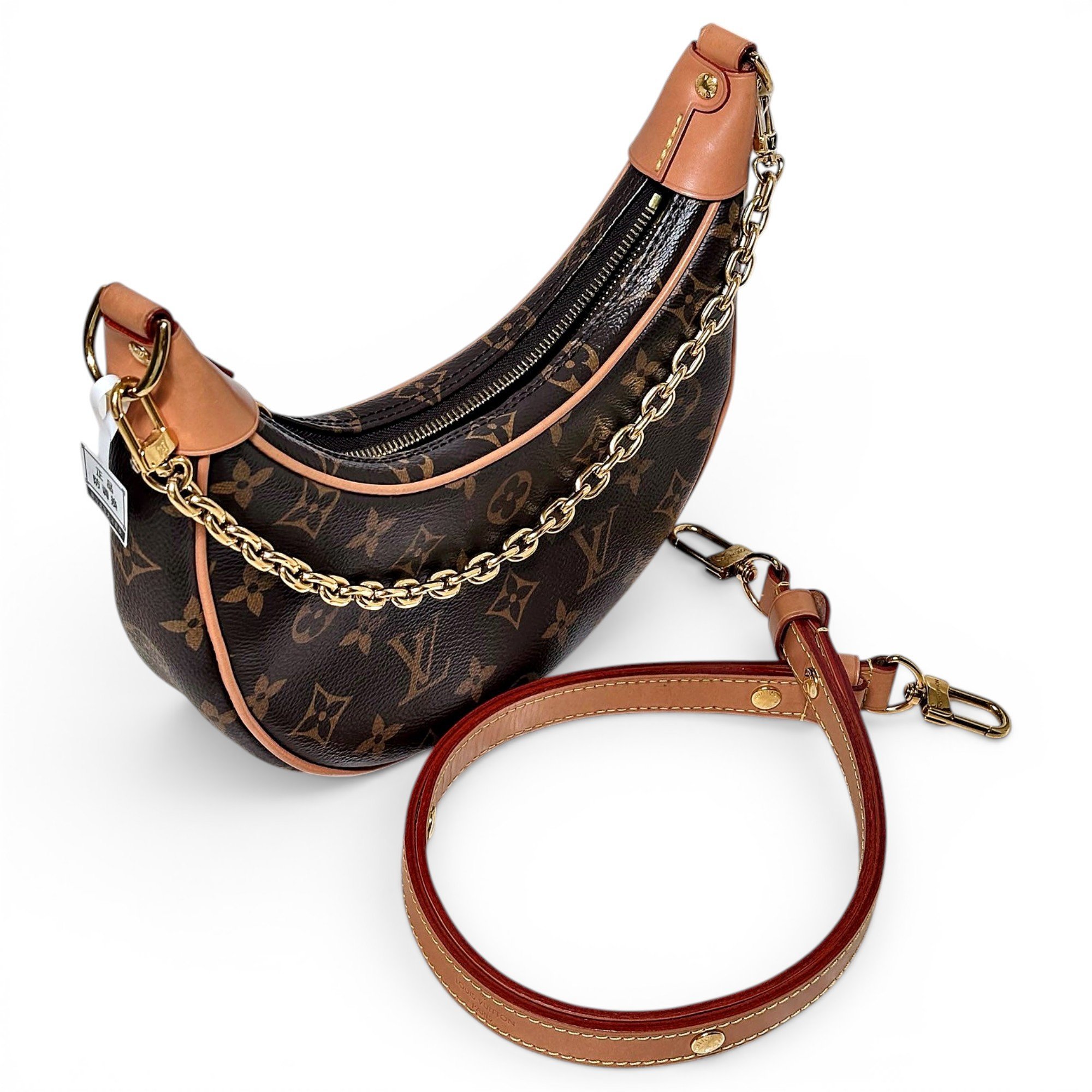 Loop leather handbag
