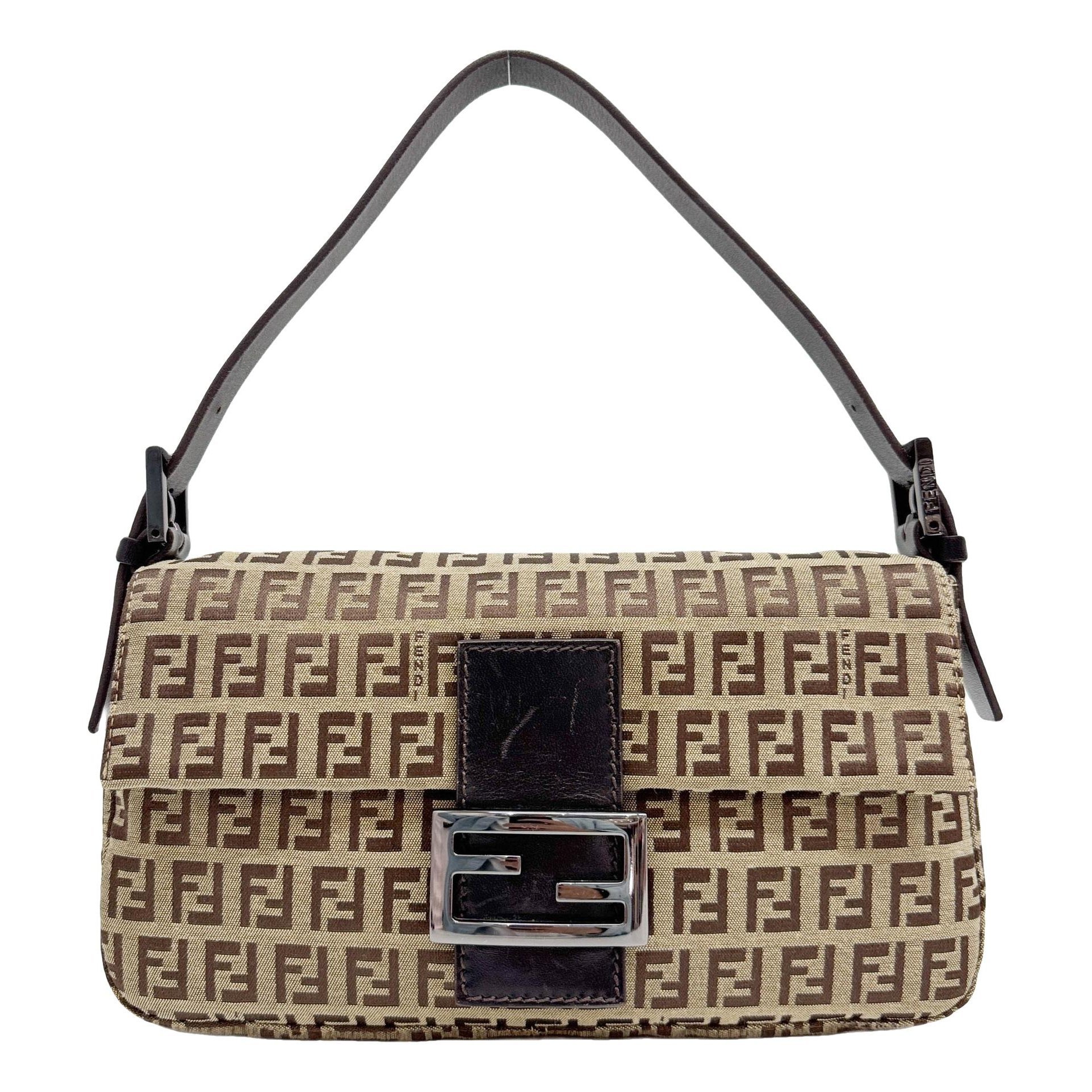 Baguette cloth handbag