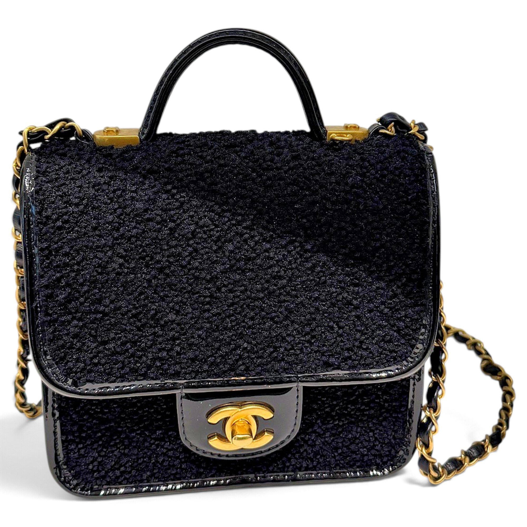 Timeless/Classique tweed crossbody bag
