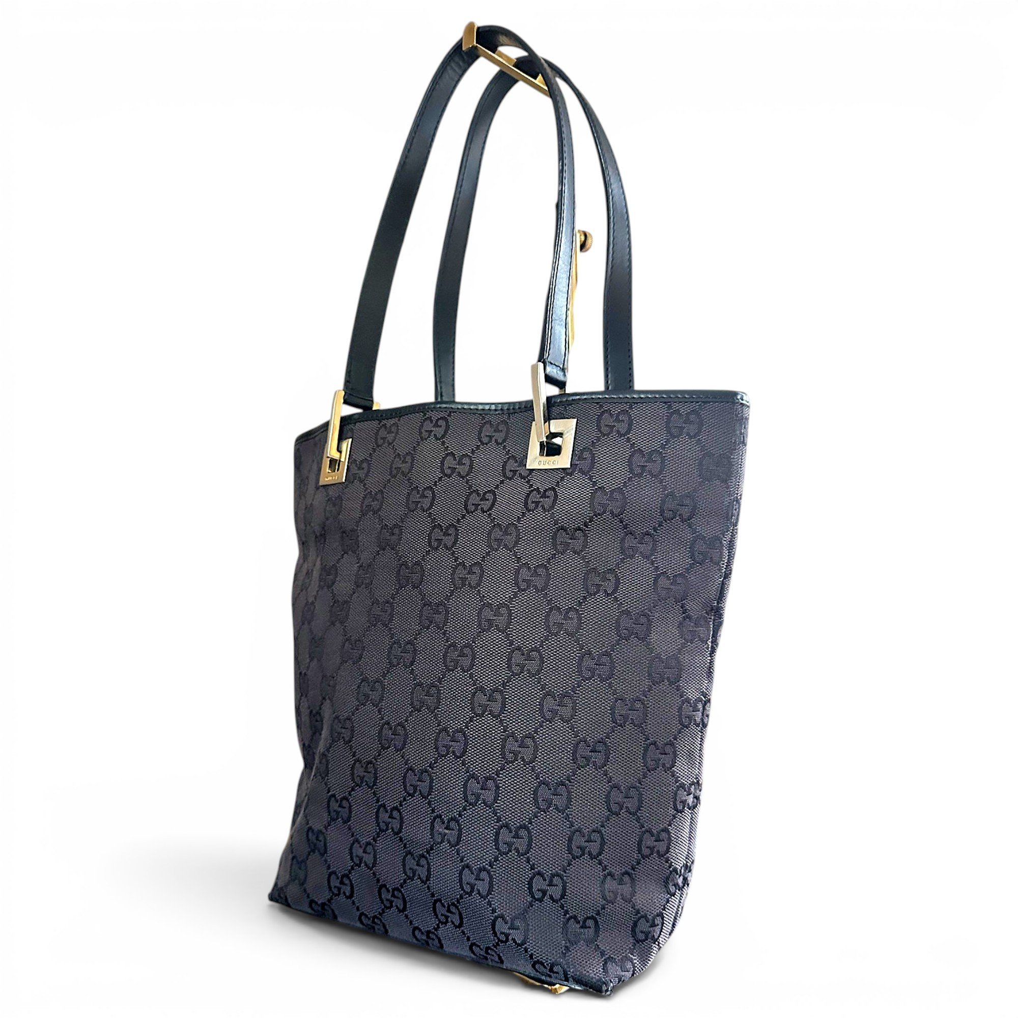 Cloth tote