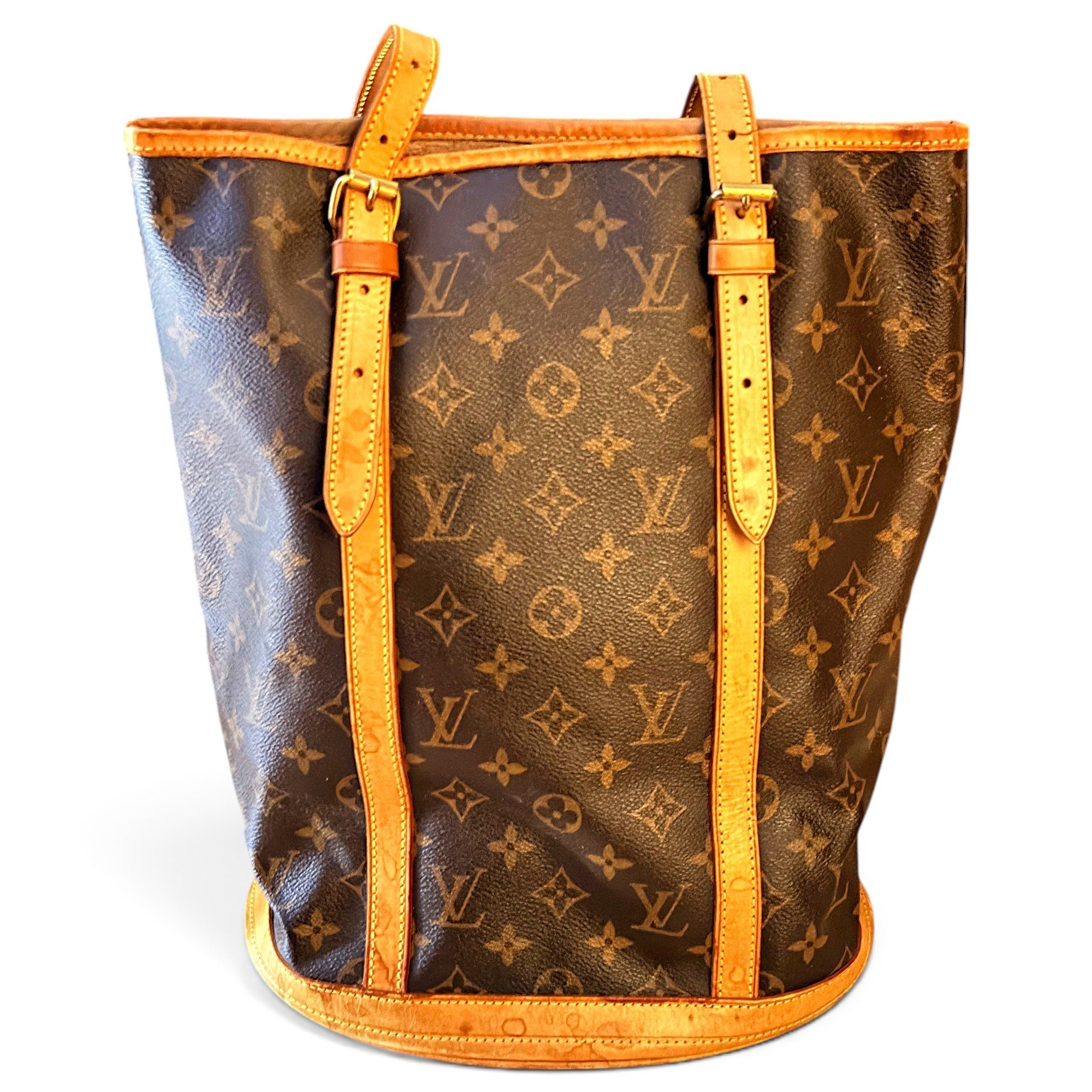 Bucket leather handbag