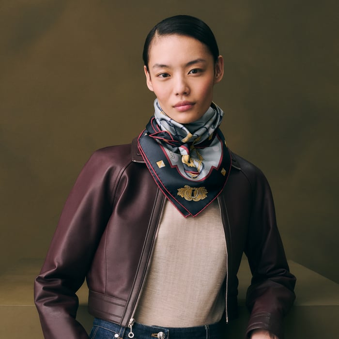 Les Cles Double Face Scarf 90