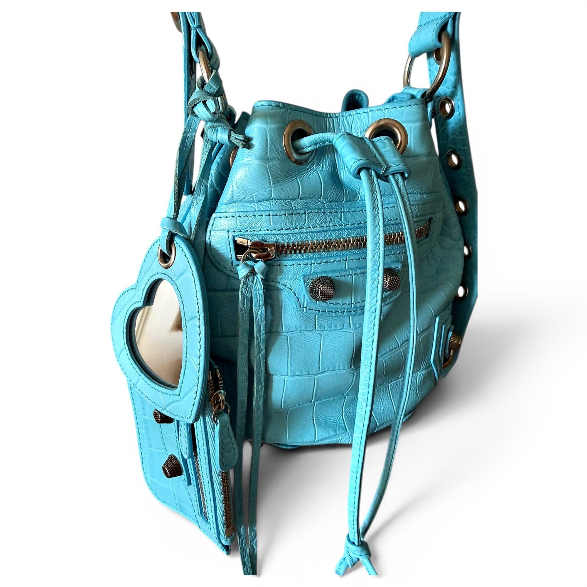 Leather handbag