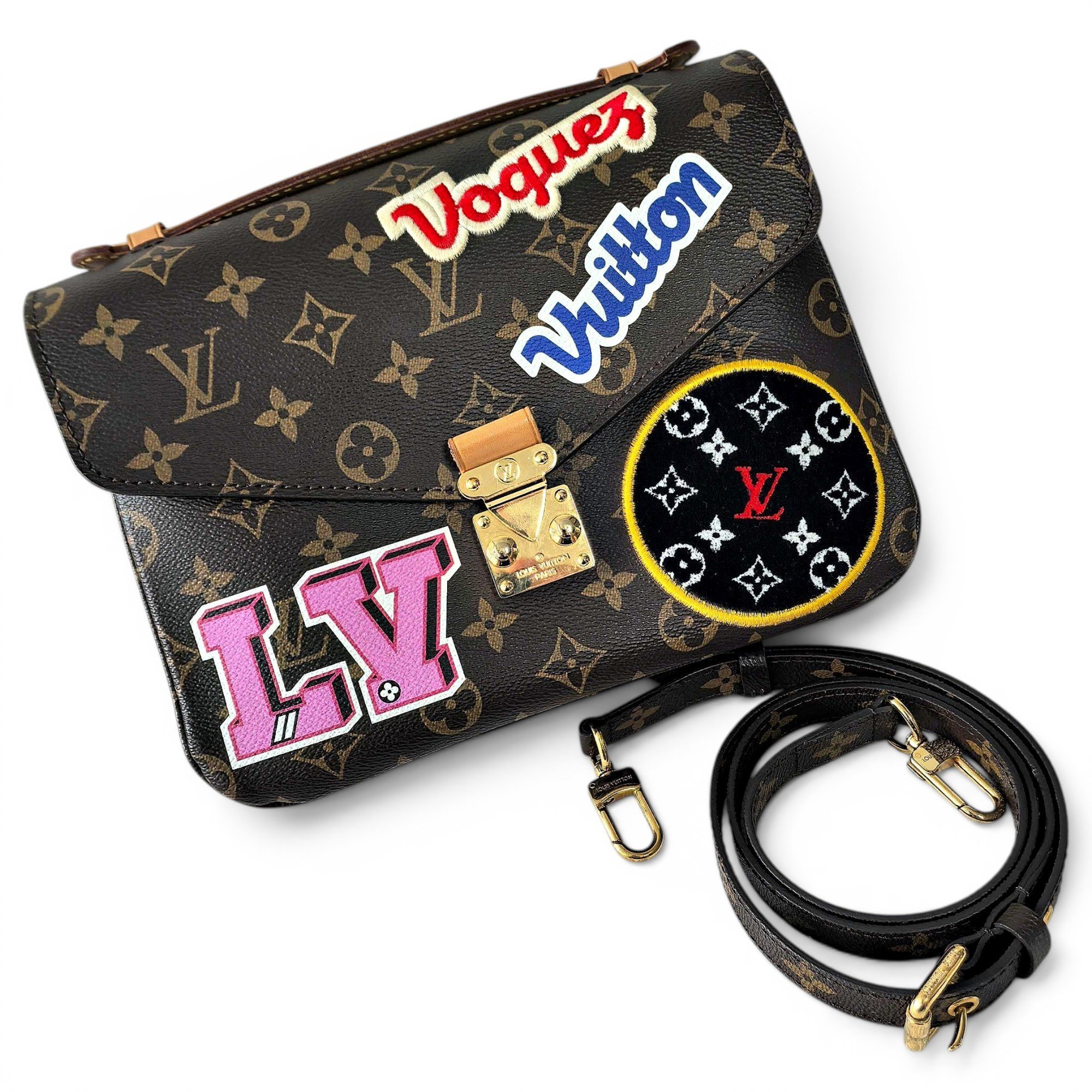 Metis leather handbag