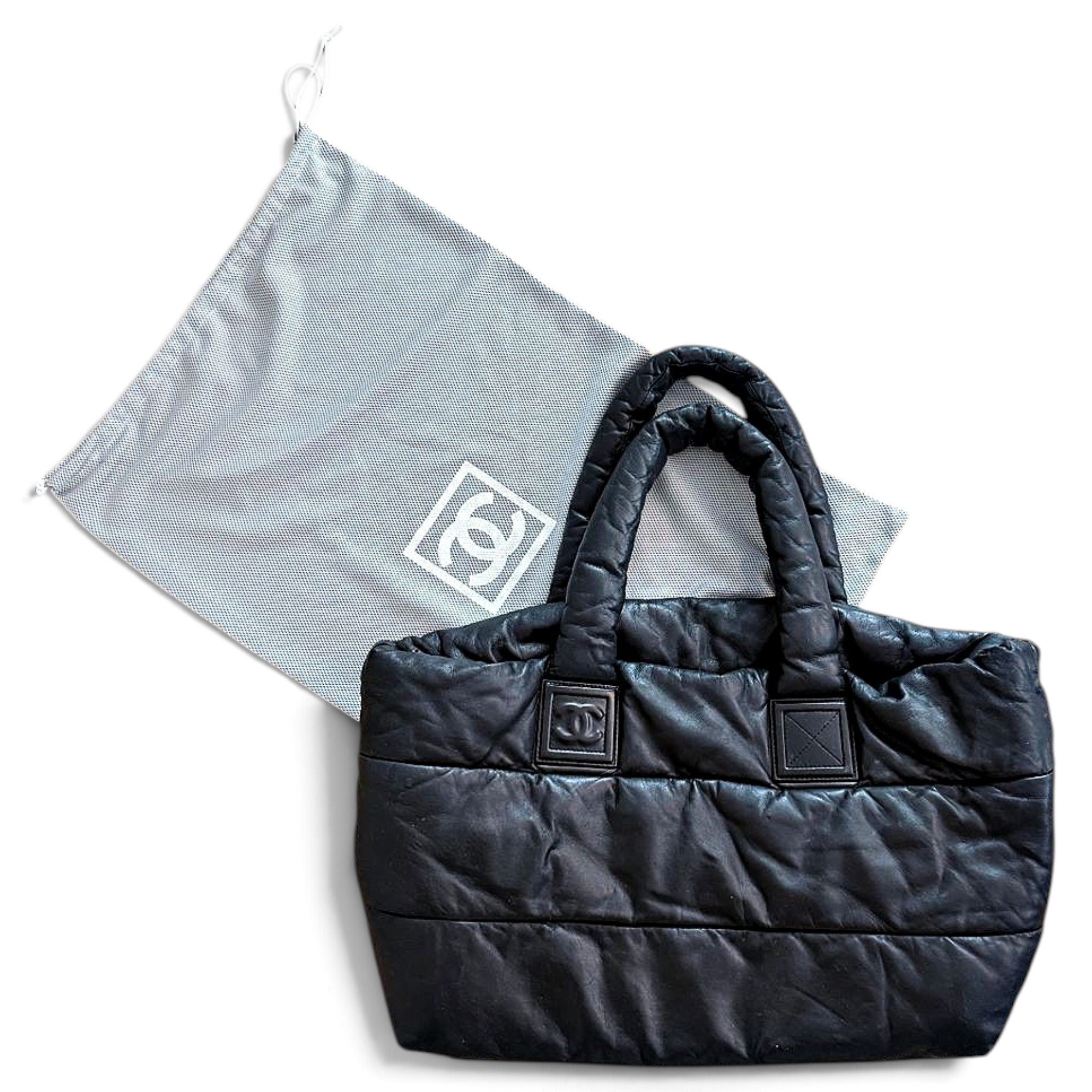 Cocoon leather handbag