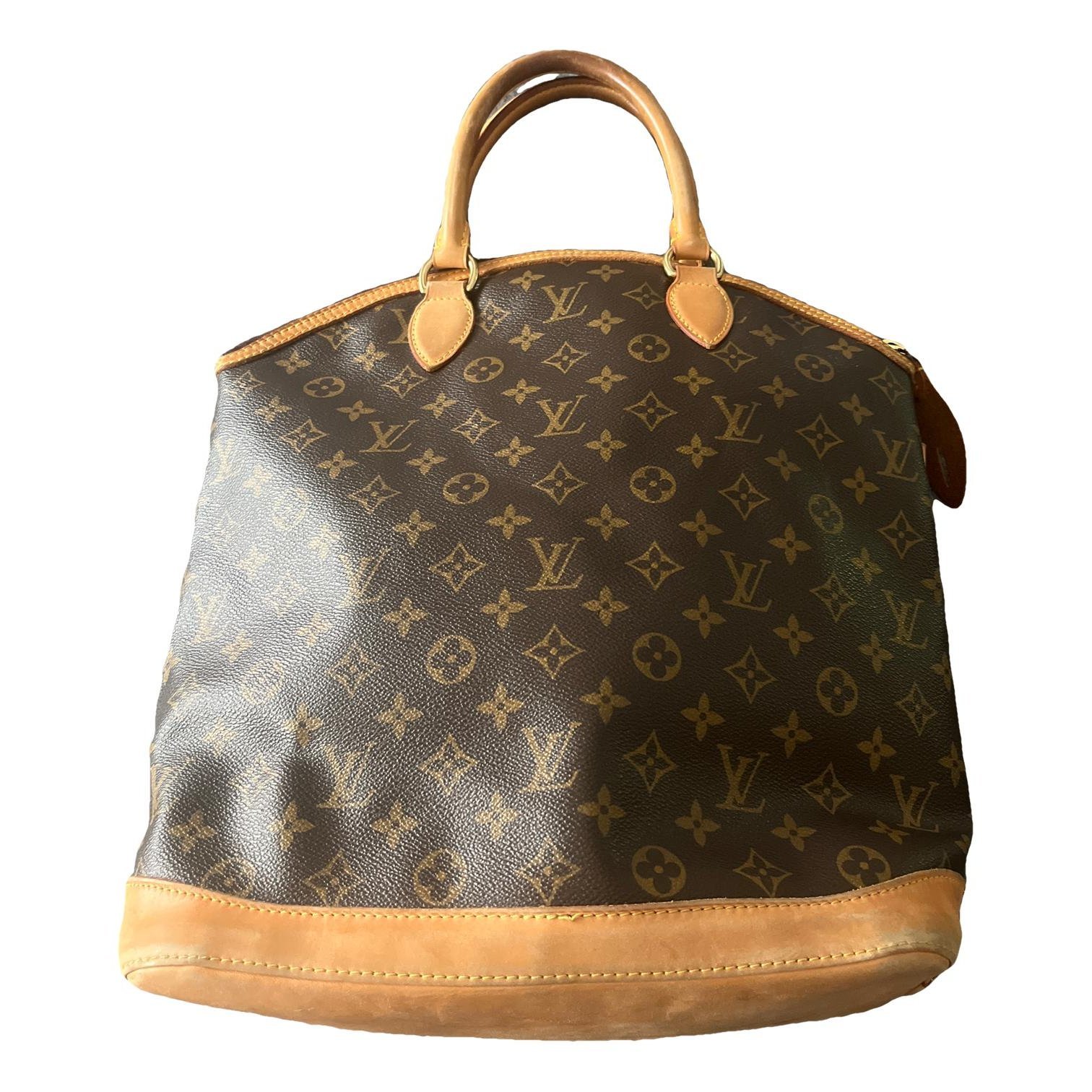 Lockit Vertical leather handbag